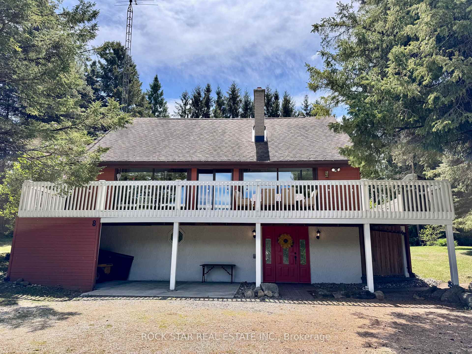 Photo 3 of 8 Pine River Crescent, Mulmur, Rural Mulmur — HOMEH