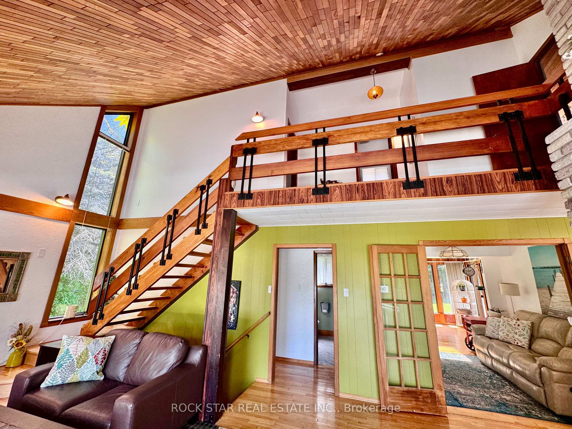 Photo 7 of 8 Pine River Crescent, Mulmur, Rural Mulmur — HOMEH