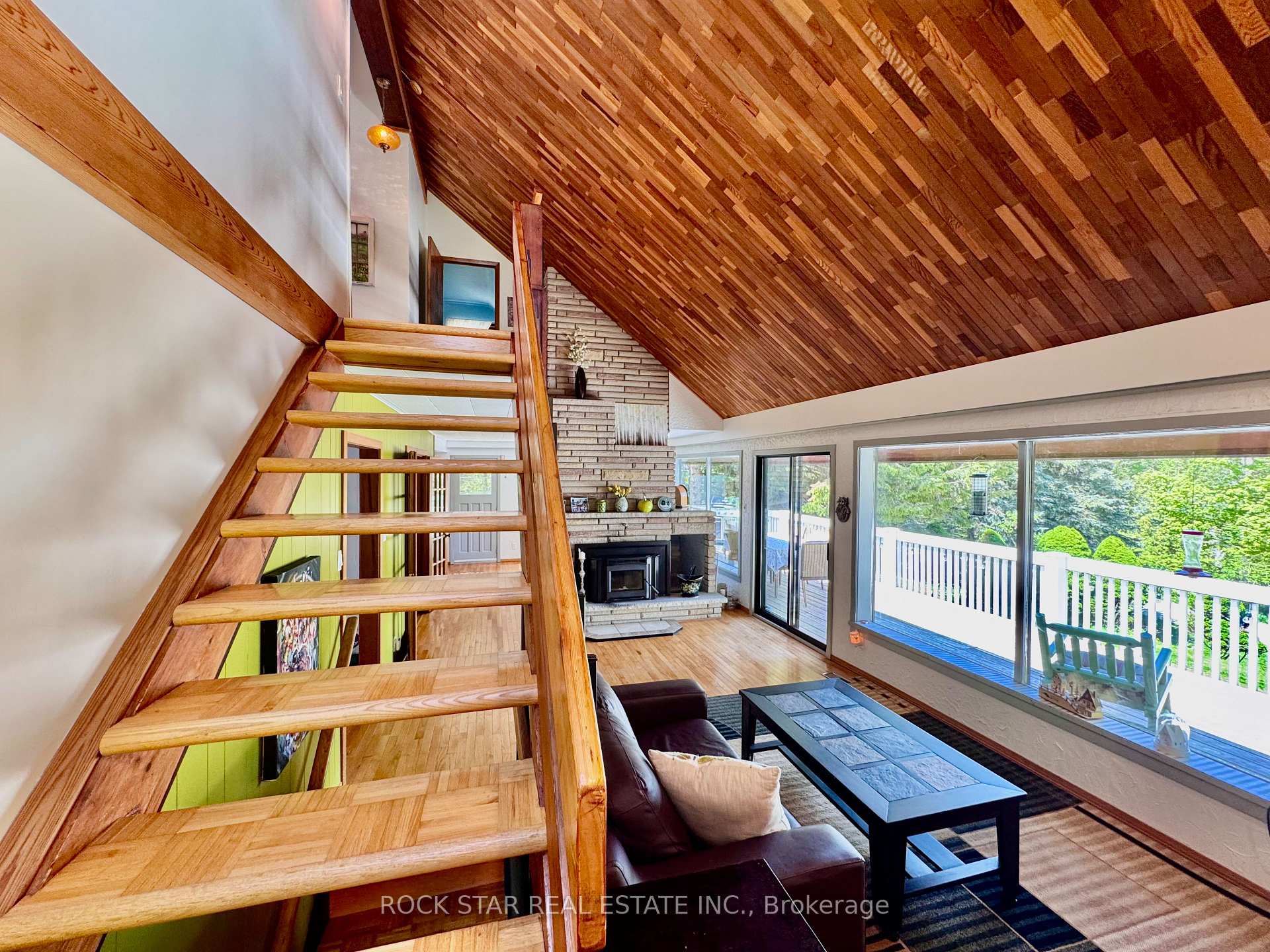 Photo 18 of 8 Pine River Crescent, Mulmur, Rural Mulmur — HOMEH