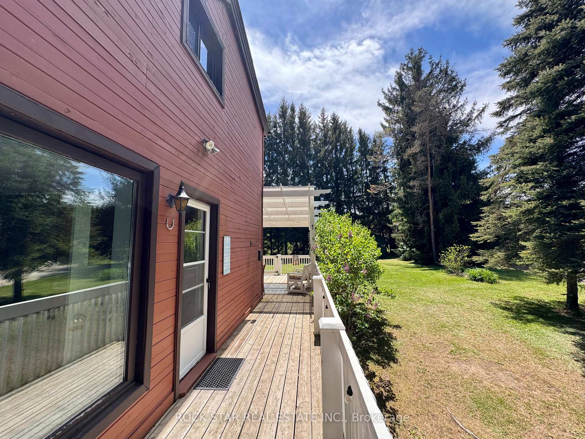 Photo 32 of 8 Pine River Crescent, Mulmur, Rural Mulmur — HOMEH