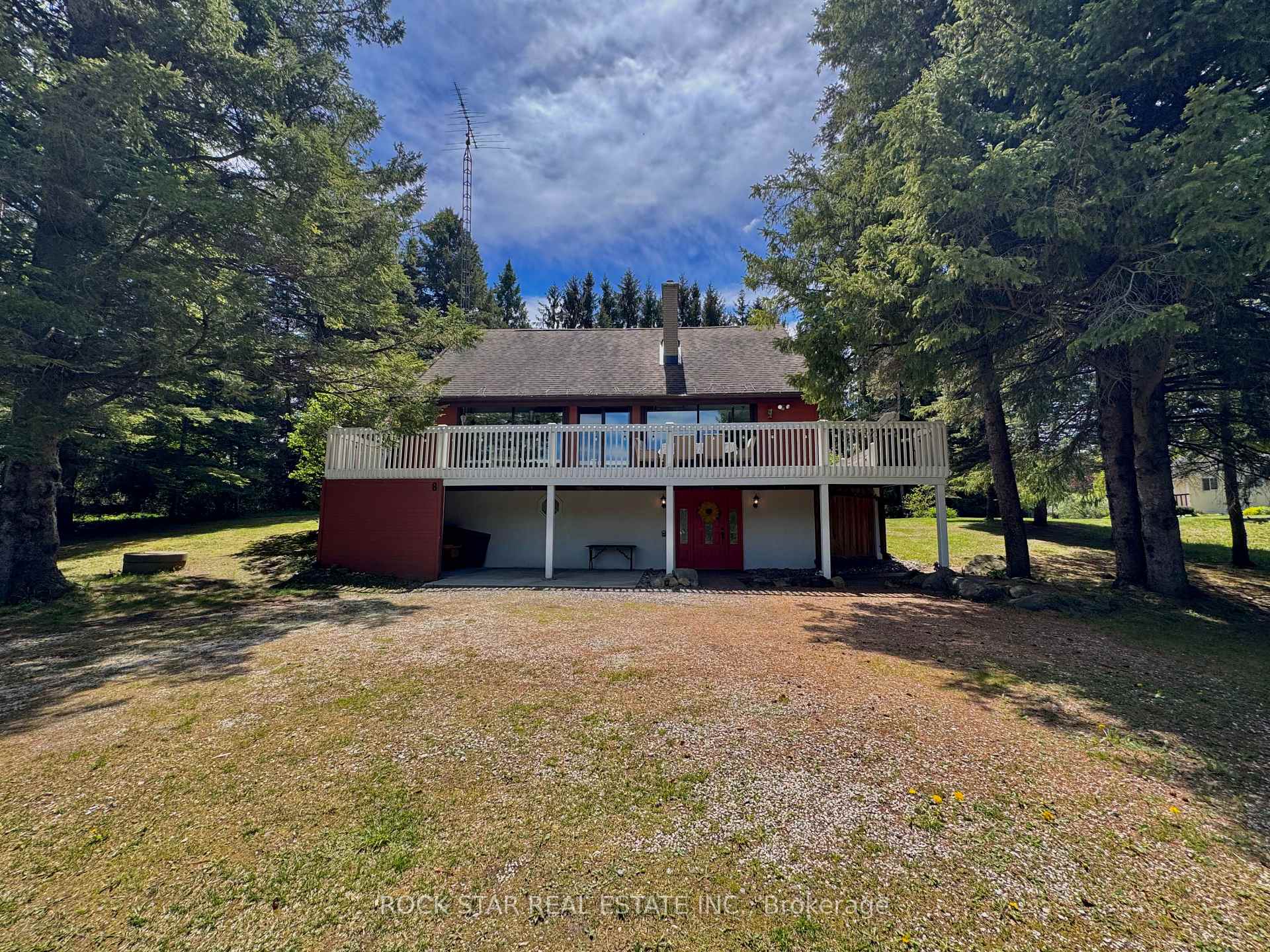 Photo 48 of 8 Pine River Crescent, Mulmur, Rural Mulmur — HOMEH