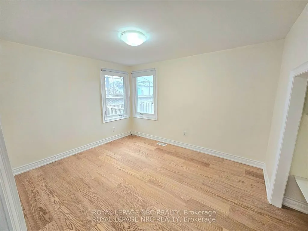Photo 18 of 6191 Cadham Street, Niagara Falls, Arad/Fallsview — HOMEH