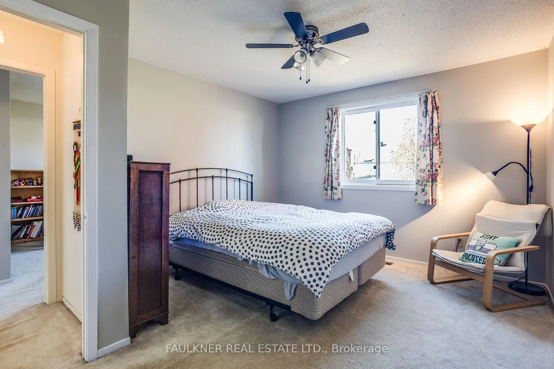 Photo 26 of 1807 Brousseau Crescent, Ottawa, Chateauneuf — HOMEH