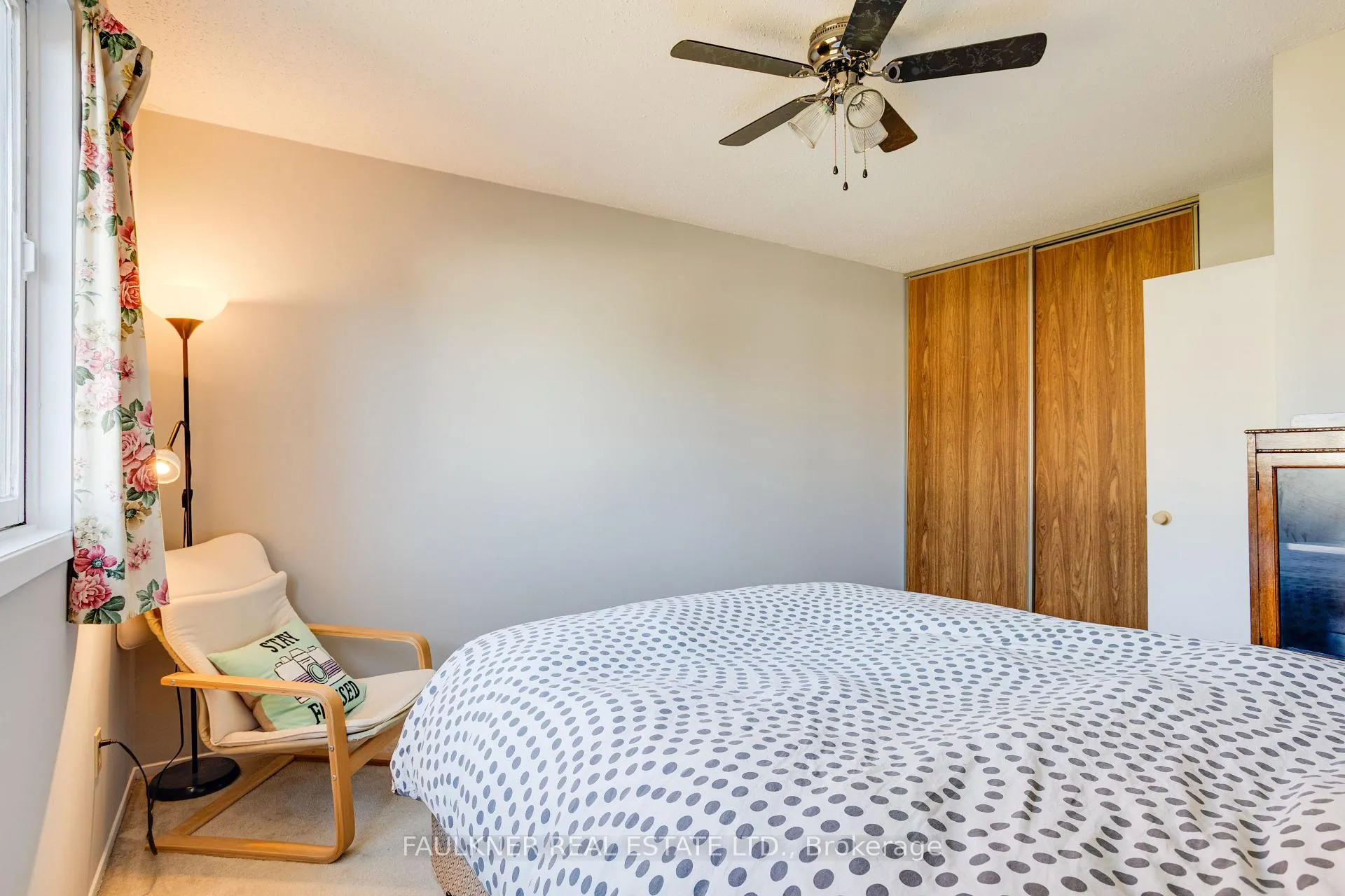Photo 28 of 1807 Brousseau Crescent, Ottawa, Chateauneuf — HOMEH