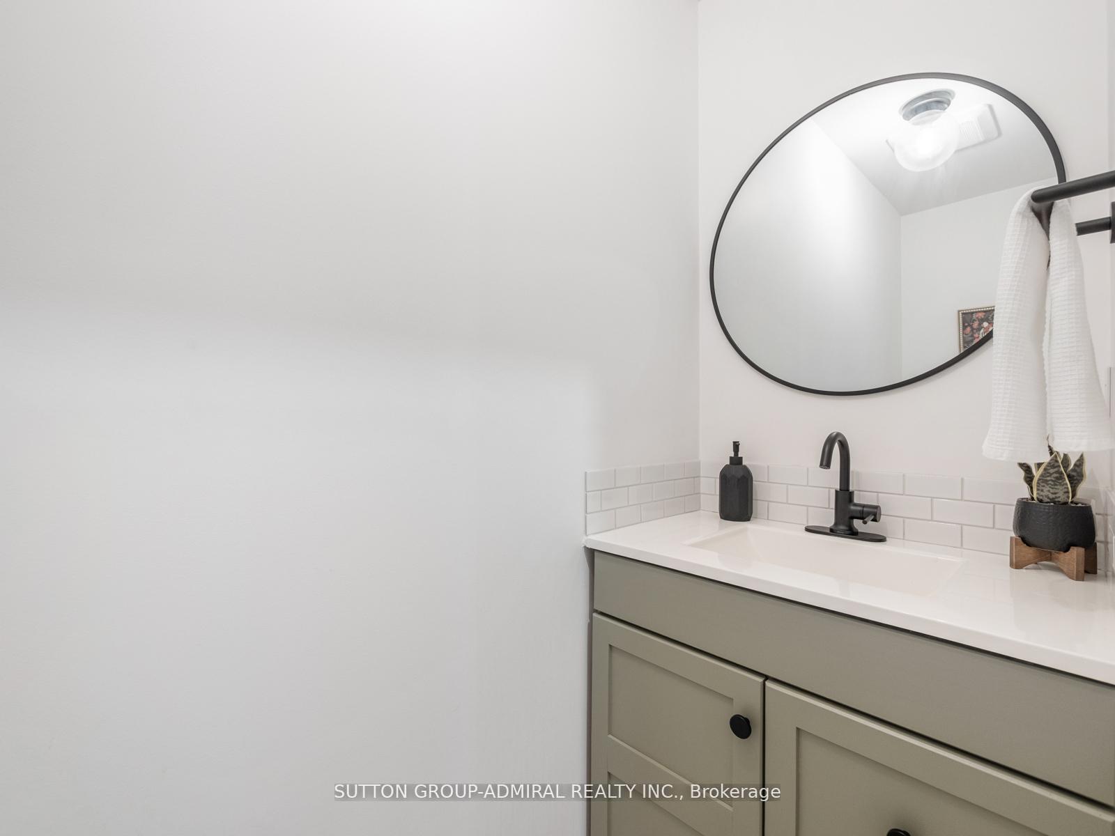 Photo 13 of 1057 Warby Trail, Newmarket, Stonehaven-Wyndham — HOMEH