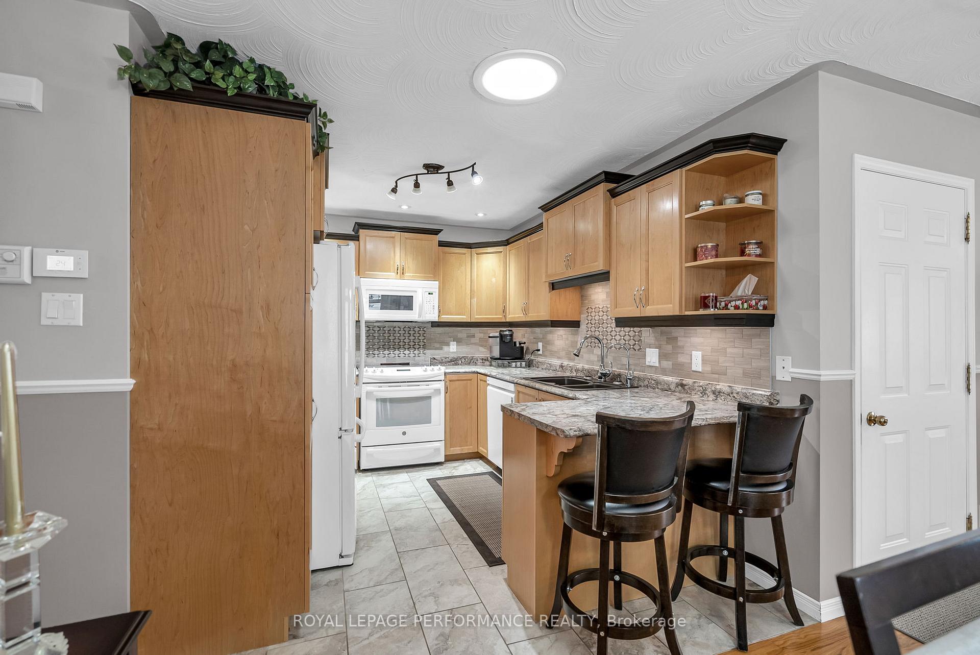 Photo 6 of 58 Tonia Street, North Glengarry, Alexandria — HOMEH