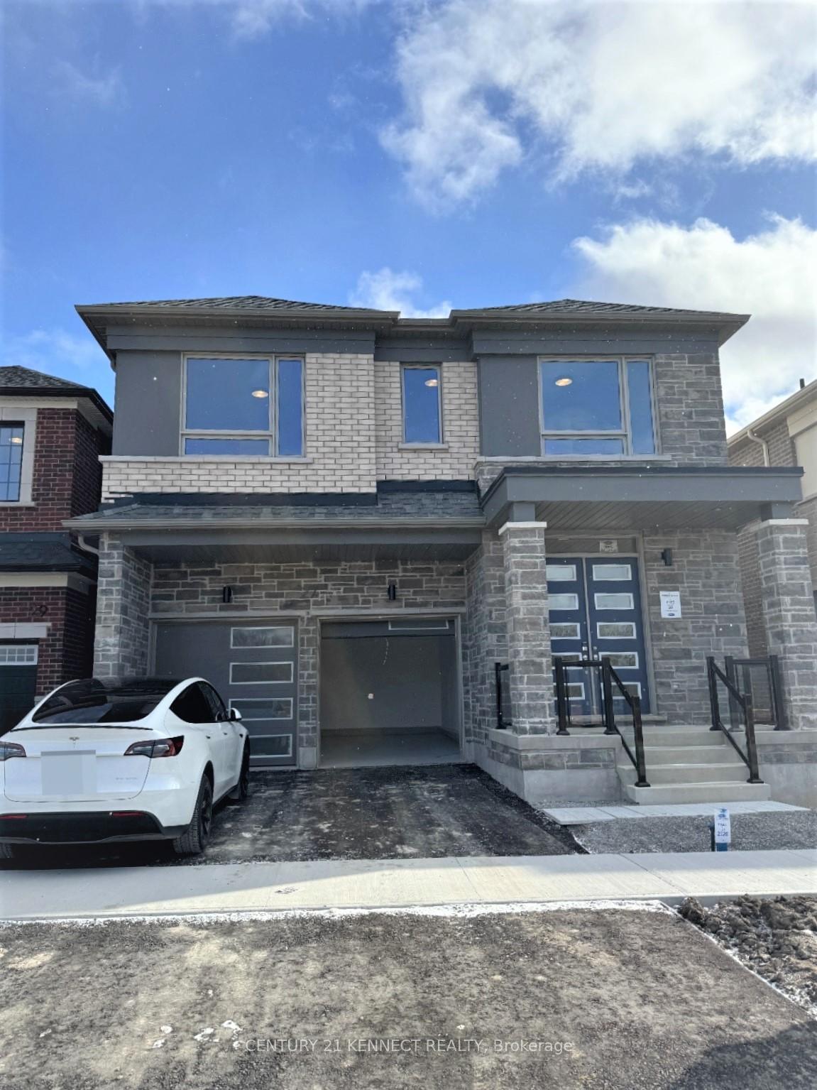 Photo 2 of 27 Berczy Manor Crescent, Markham, Victoria Square — HOMEH