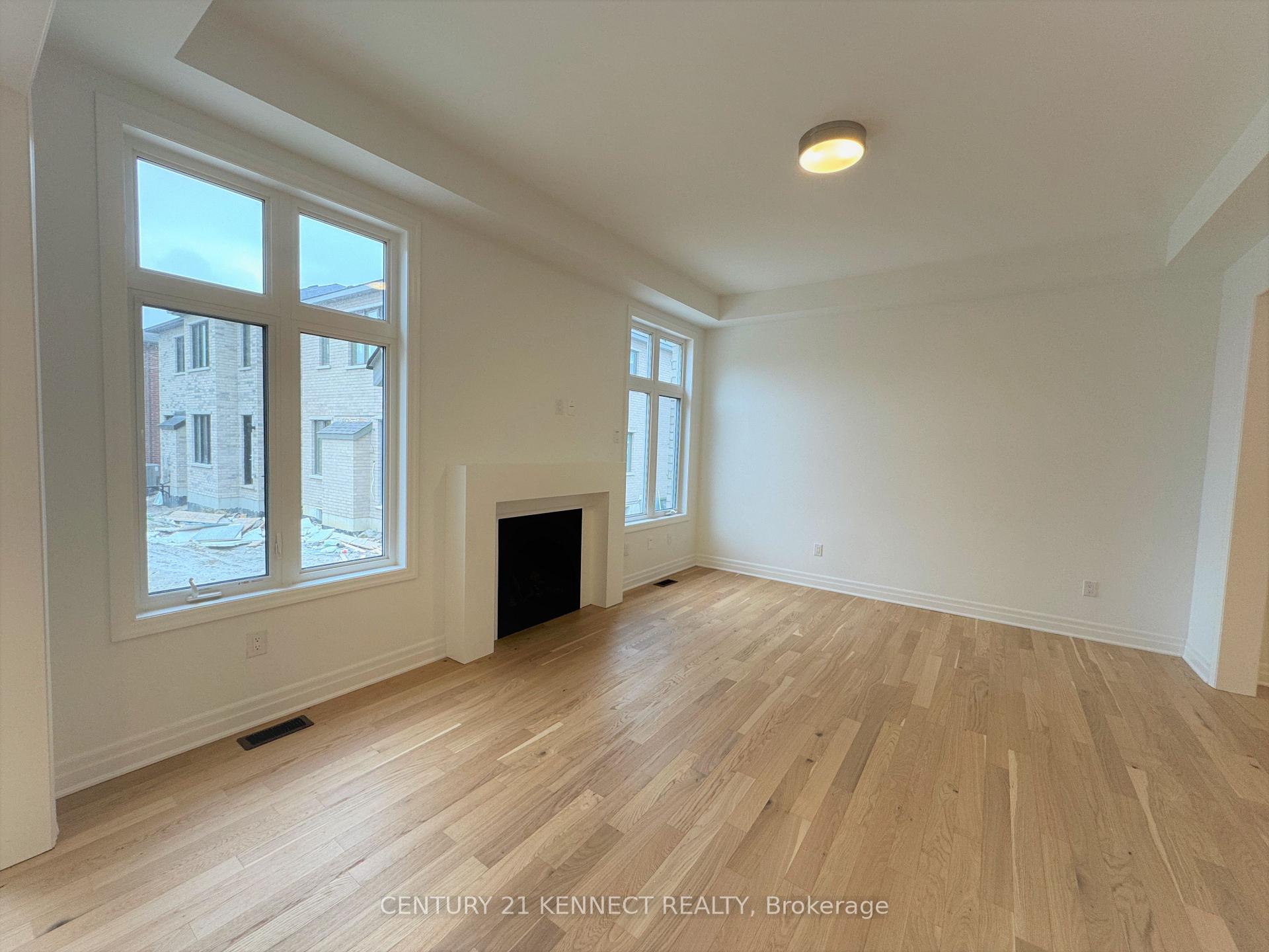 Photo 7 of 27 Berczy Manor Crescent, Markham, Victoria Square — HOMEH