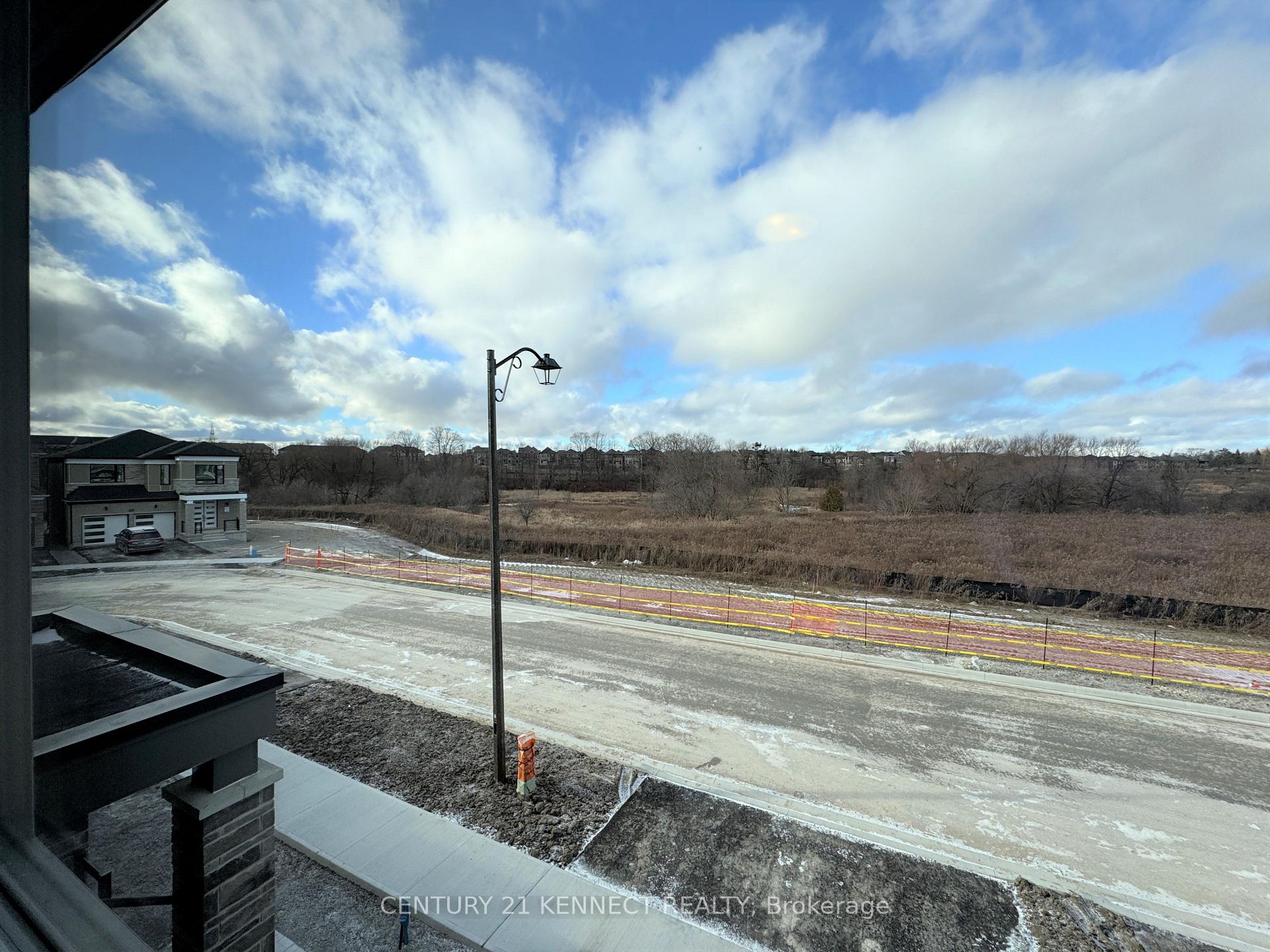 Photo 20 of 27 Berczy Manor Crescent, Markham, Victoria Square — HOMEH