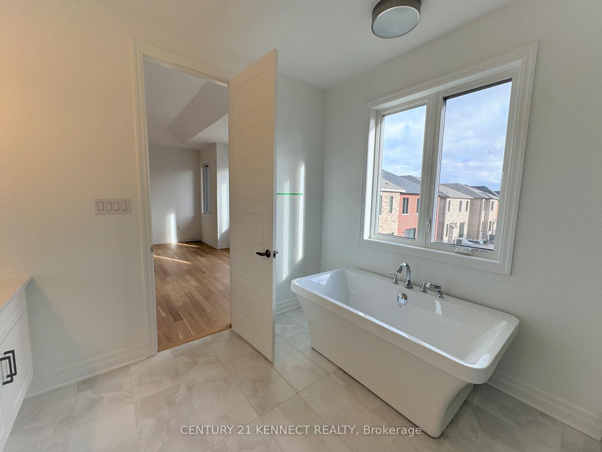 Photo 27 of 27 Berczy Manor Crescent, Markham, Victoria Square — HOMEH