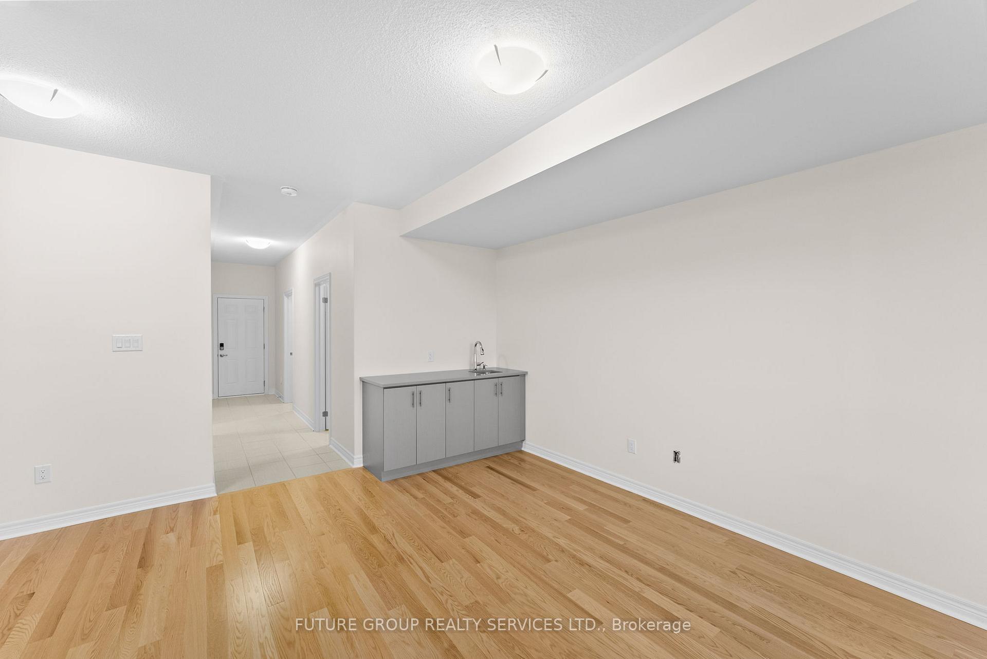 Photo 4 of 89 Mumbai Drive, Markham, Middlefield — HOMEH
