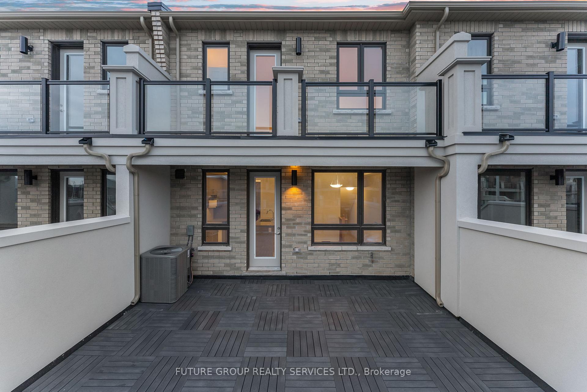Photo 16 of 89 Mumbai Drive, Markham, Middlefield — HOMEH