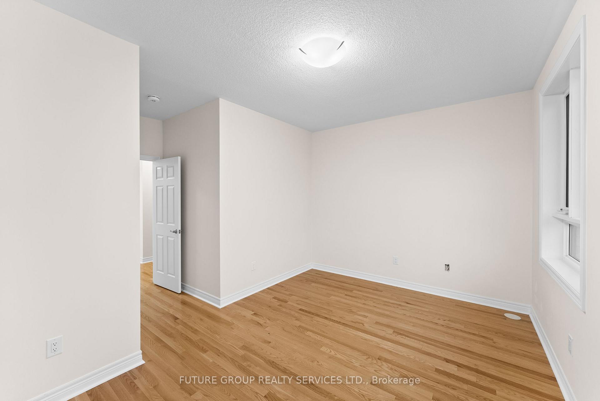 Photo 27 of 89 Mumbai Drive, Markham, Middlefield — HOMEH