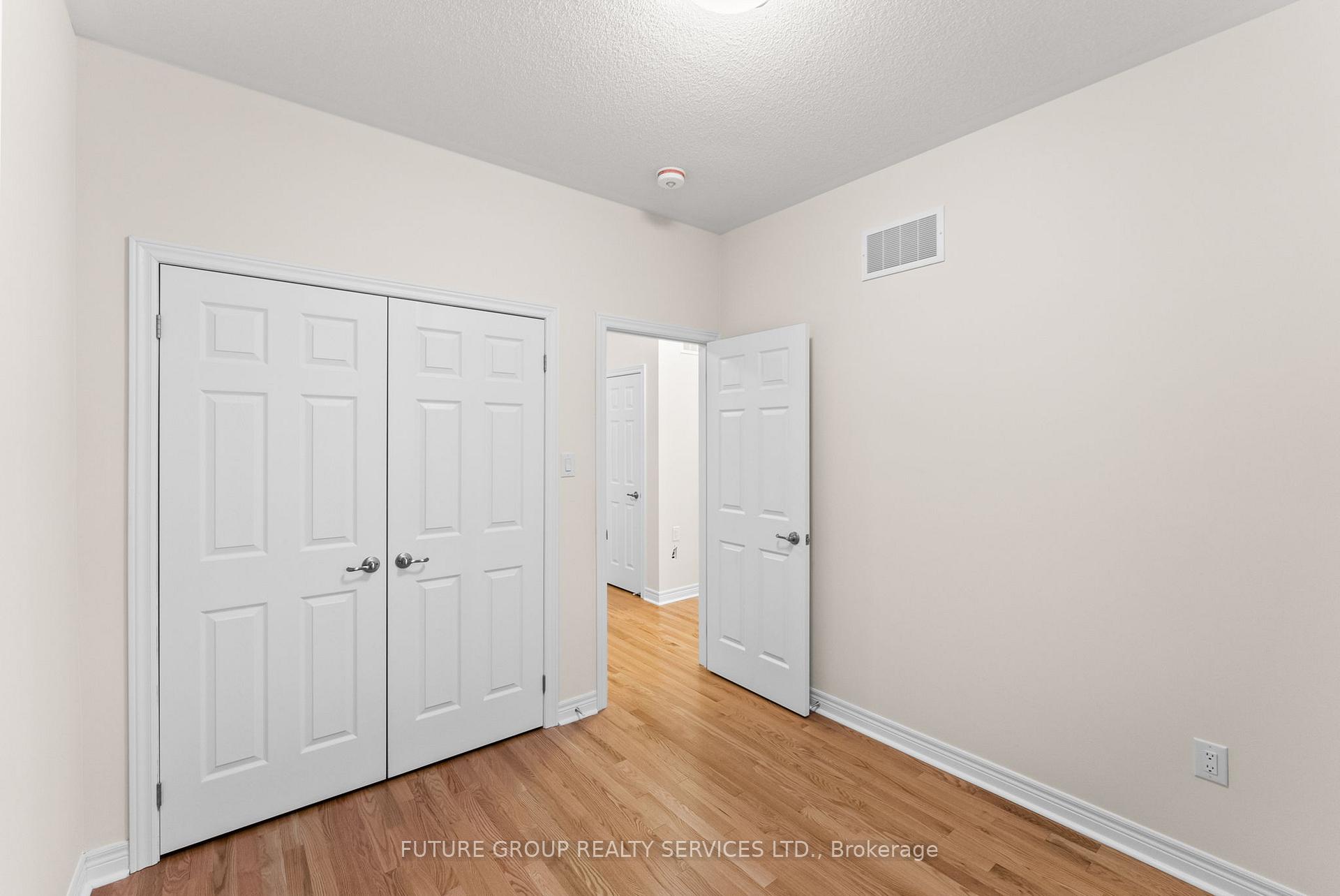 Photo 33 of 89 Mumbai Drive, Markham, Middlefield — HOMEH