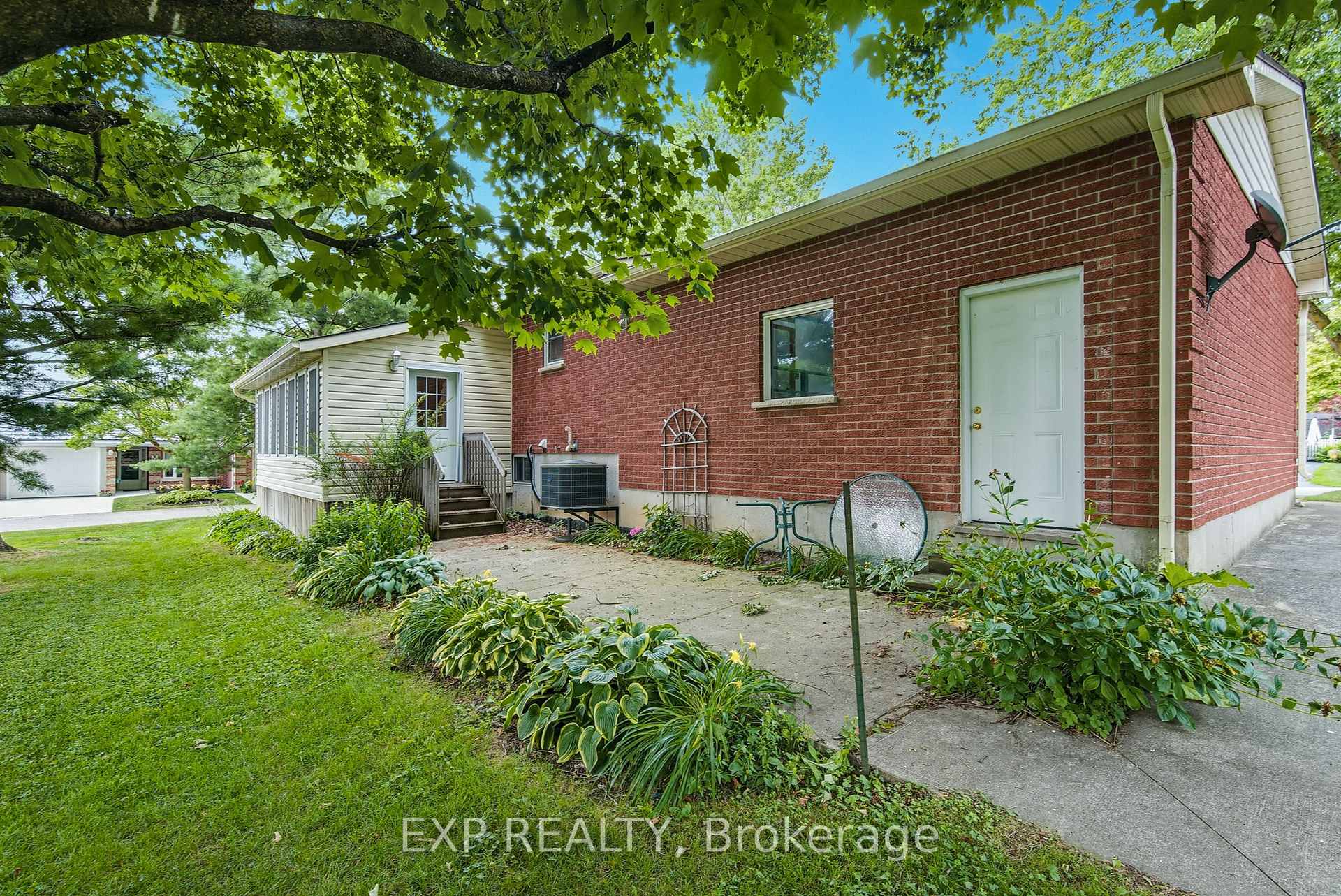 Photo 27 of 515 Elm Avenue N, North Perth, Listowel — HOMEH