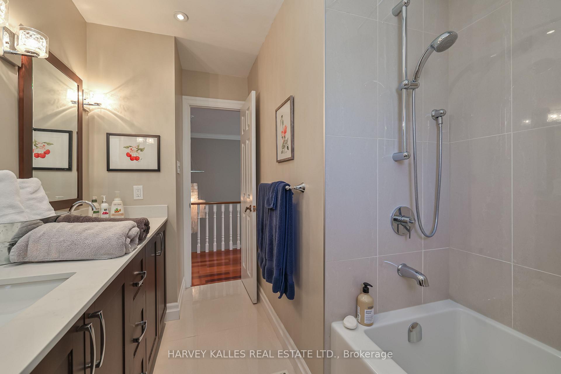 Photo 29 of 1240 Rosethorne Road, Oakville, Glen Abbey — HOMEH