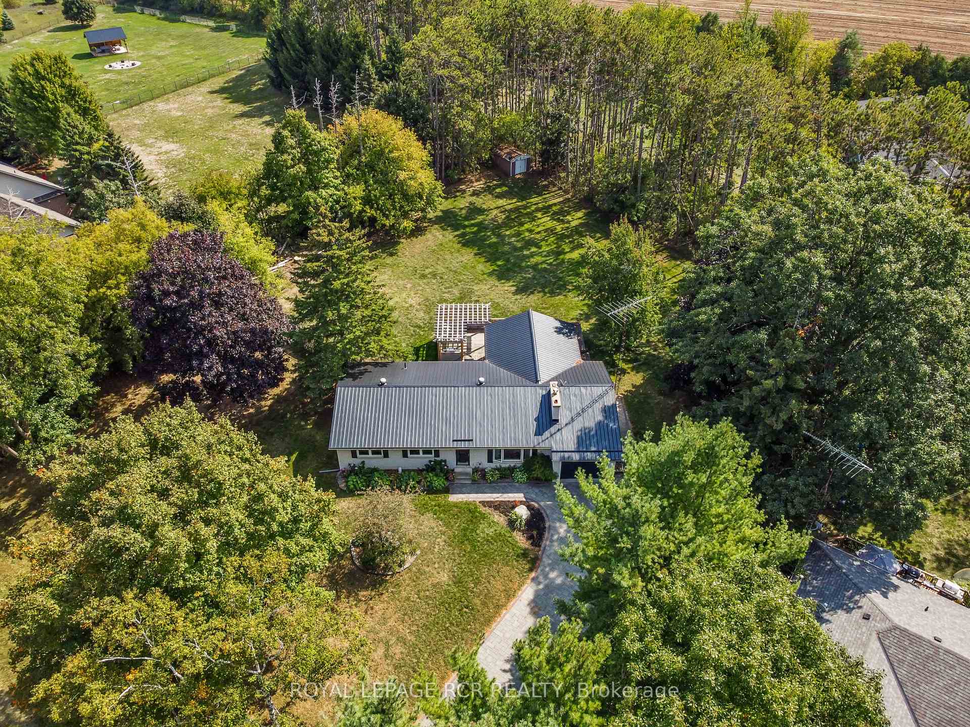 Photo 2 of 5 Jeffery Drive, Mulmur, Rural Mulmur — HOMEH