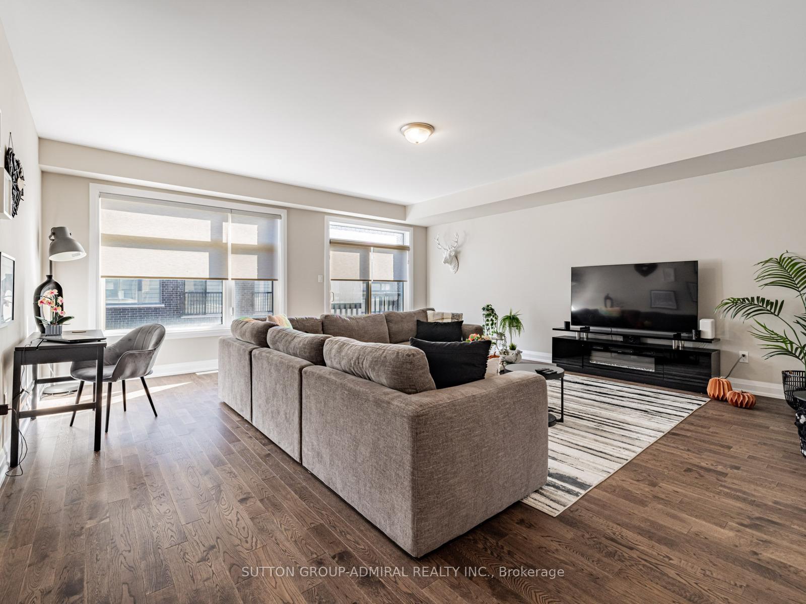 Photo 5 of 915 Isaac Phillips Way, Newmarket, Summerhill Estates — HOMEH