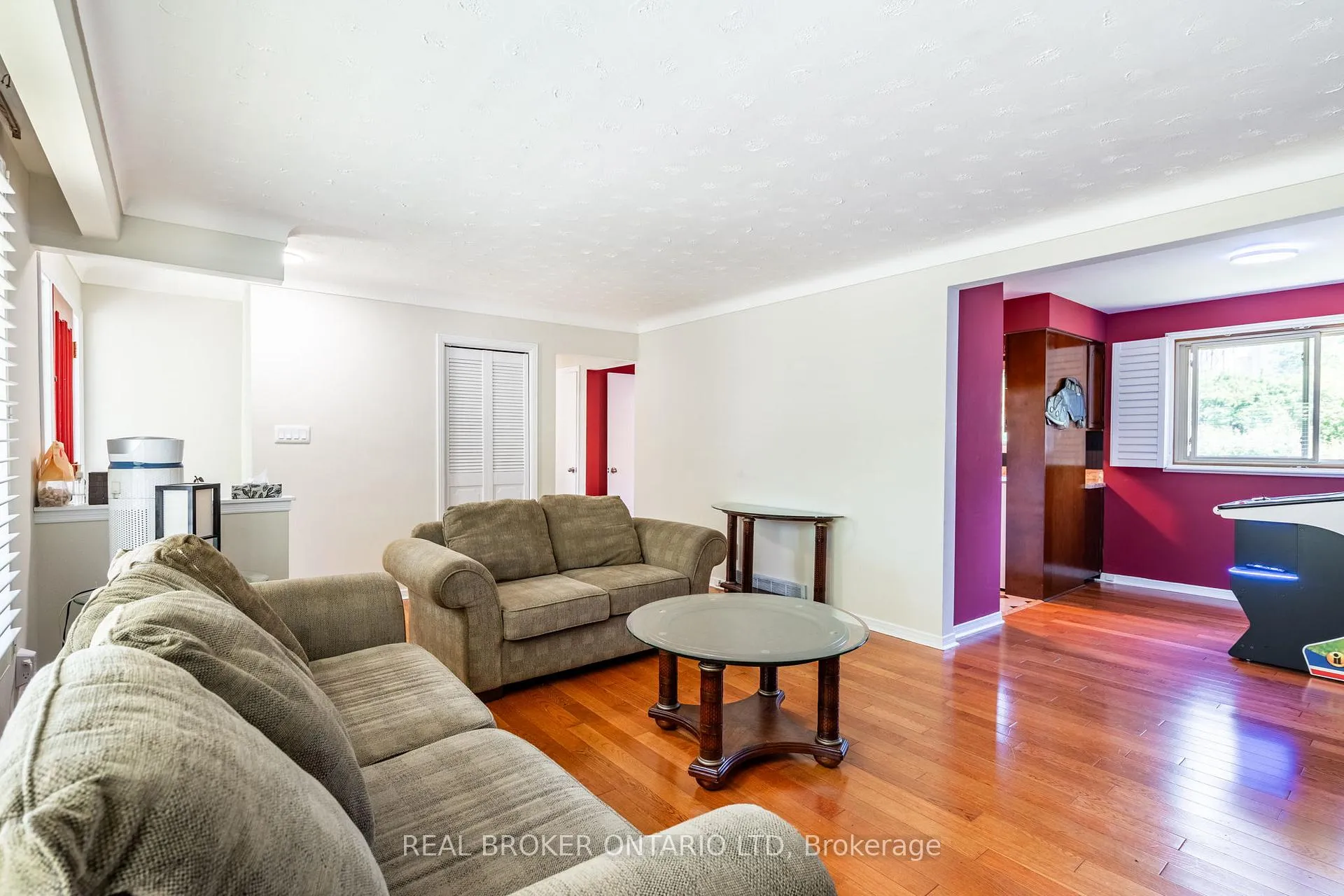 Photo 11 of 5712 Sunnylea Crescent, Niagara Falls, Arad/Fallsview — HOMEH