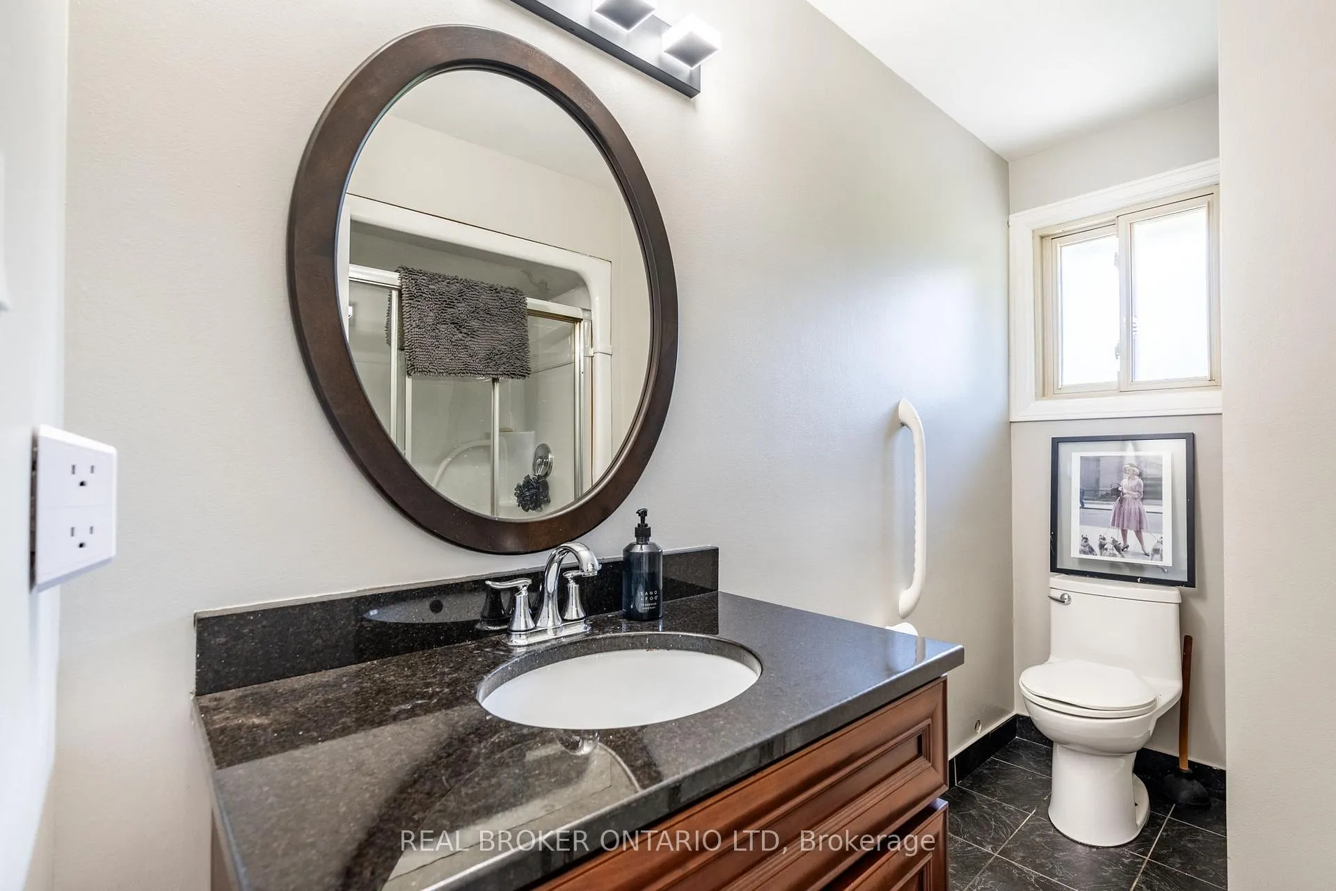 Photo 18 of 5712 Sunnylea Crescent, Niagara Falls, Arad/Fallsview — HOMEH