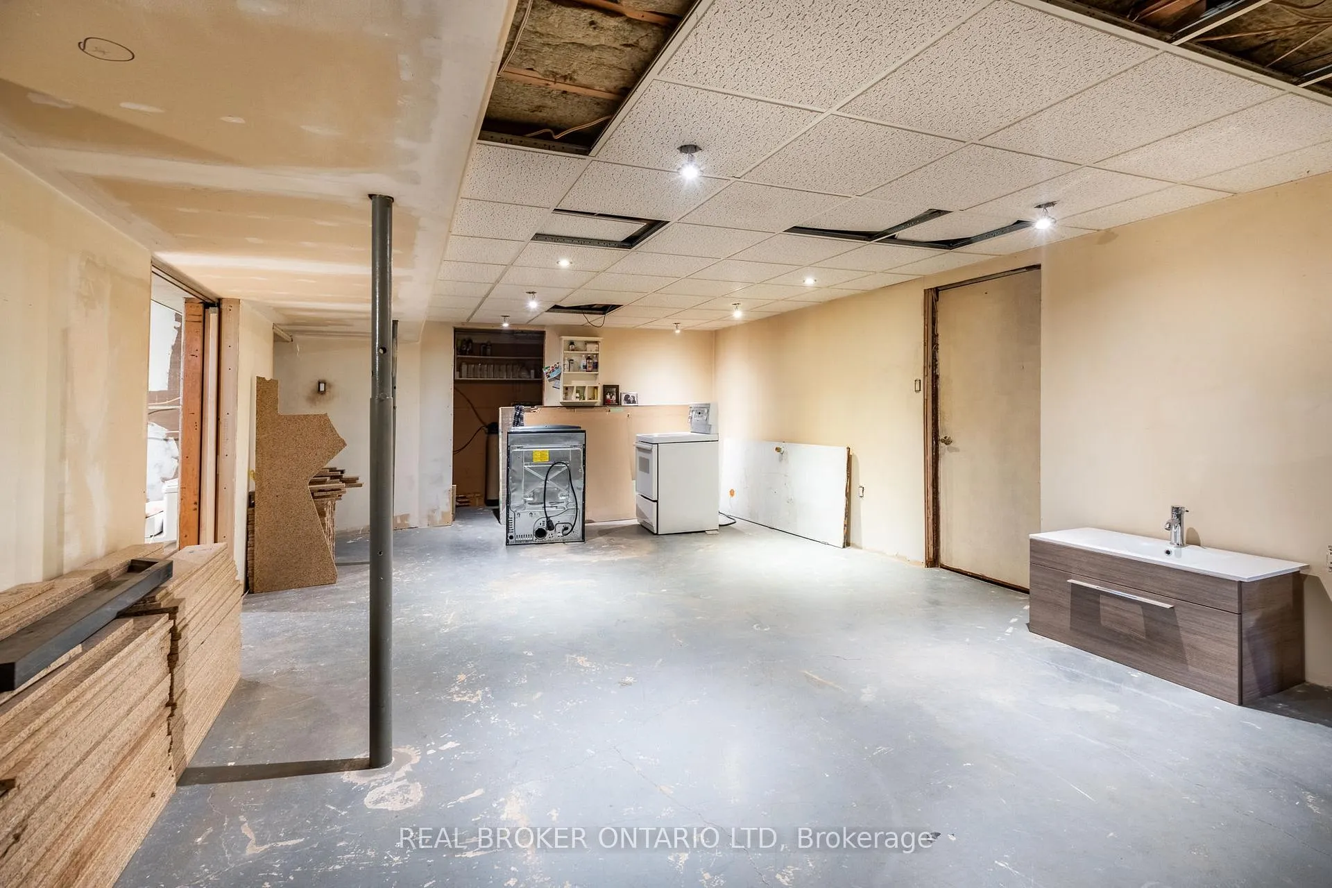 Photo 26 of 5712 Sunnylea Crescent, Niagara Falls, Arad/Fallsview — HOMEH
