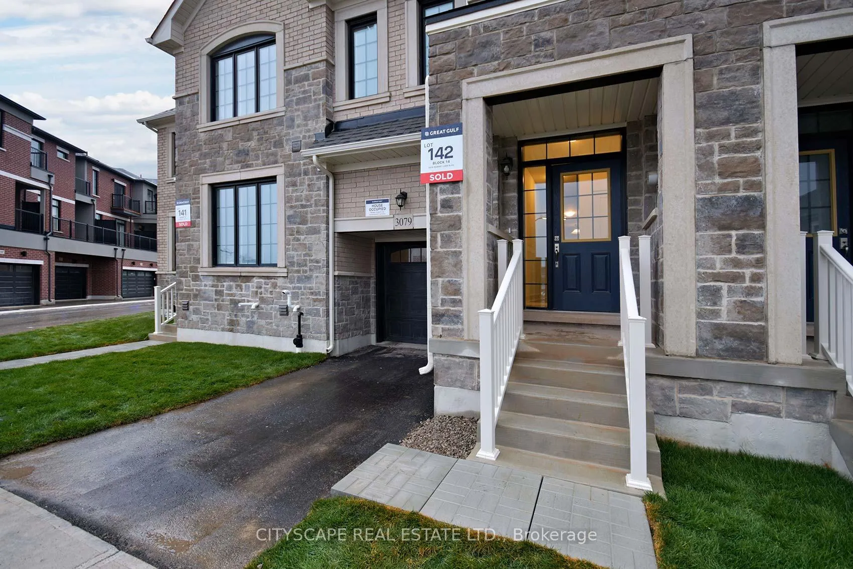 Photo 4 of 3079 Robert Lamb Boulevard, Oakville, Joshua Meadows — HOMEH