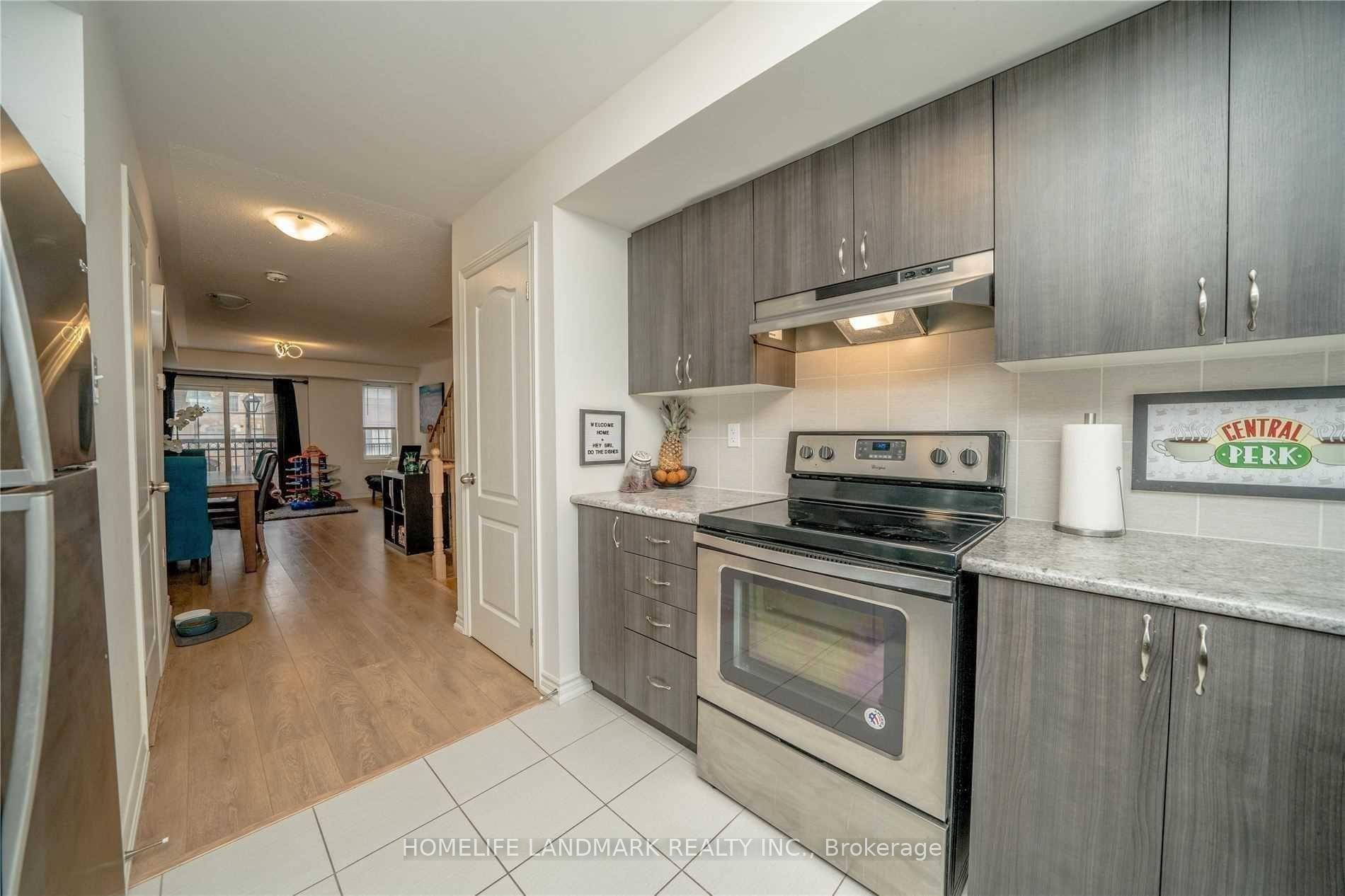 Photo 9 of Unit 411, 2218 Chevron Prince Path, Oshawa, Windfields — HOMEH