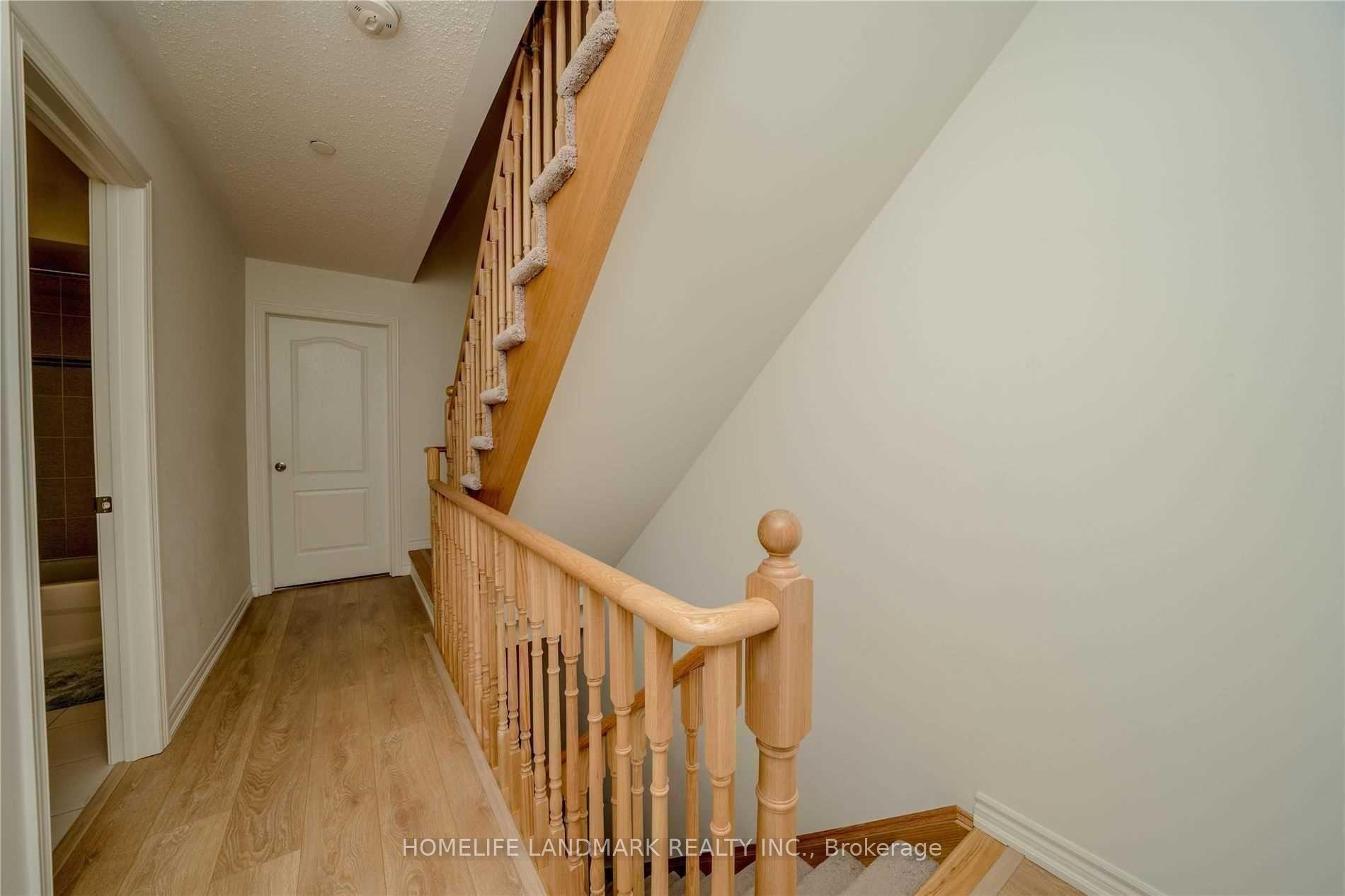 Photo 13 of Unit 411, 2218 Chevron Prince Path, Oshawa, Windfields — HOMEH