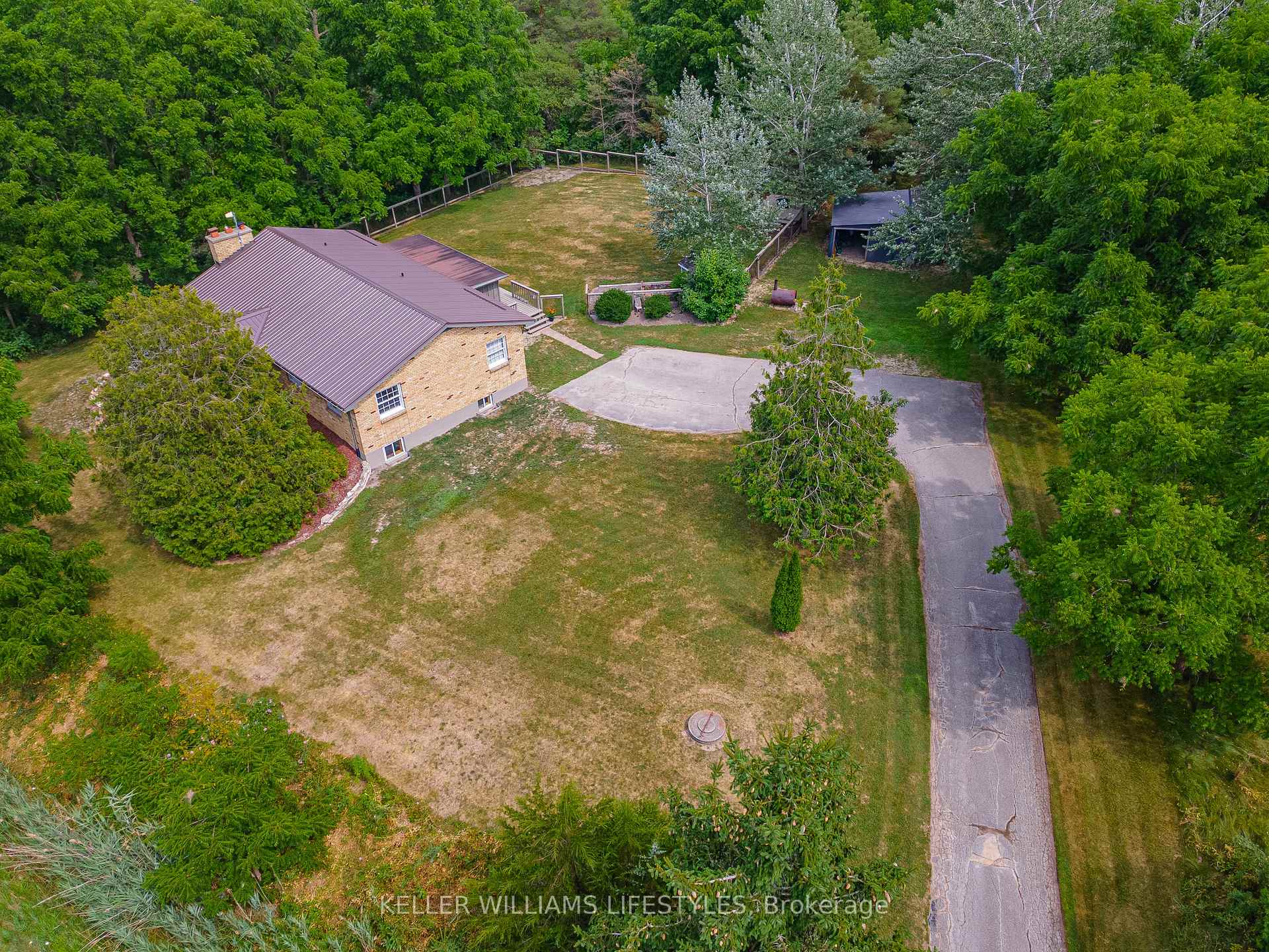 Photo 4 of 11215 Petty Street, North Middlesex, Rural North Middlesex — HOMEH