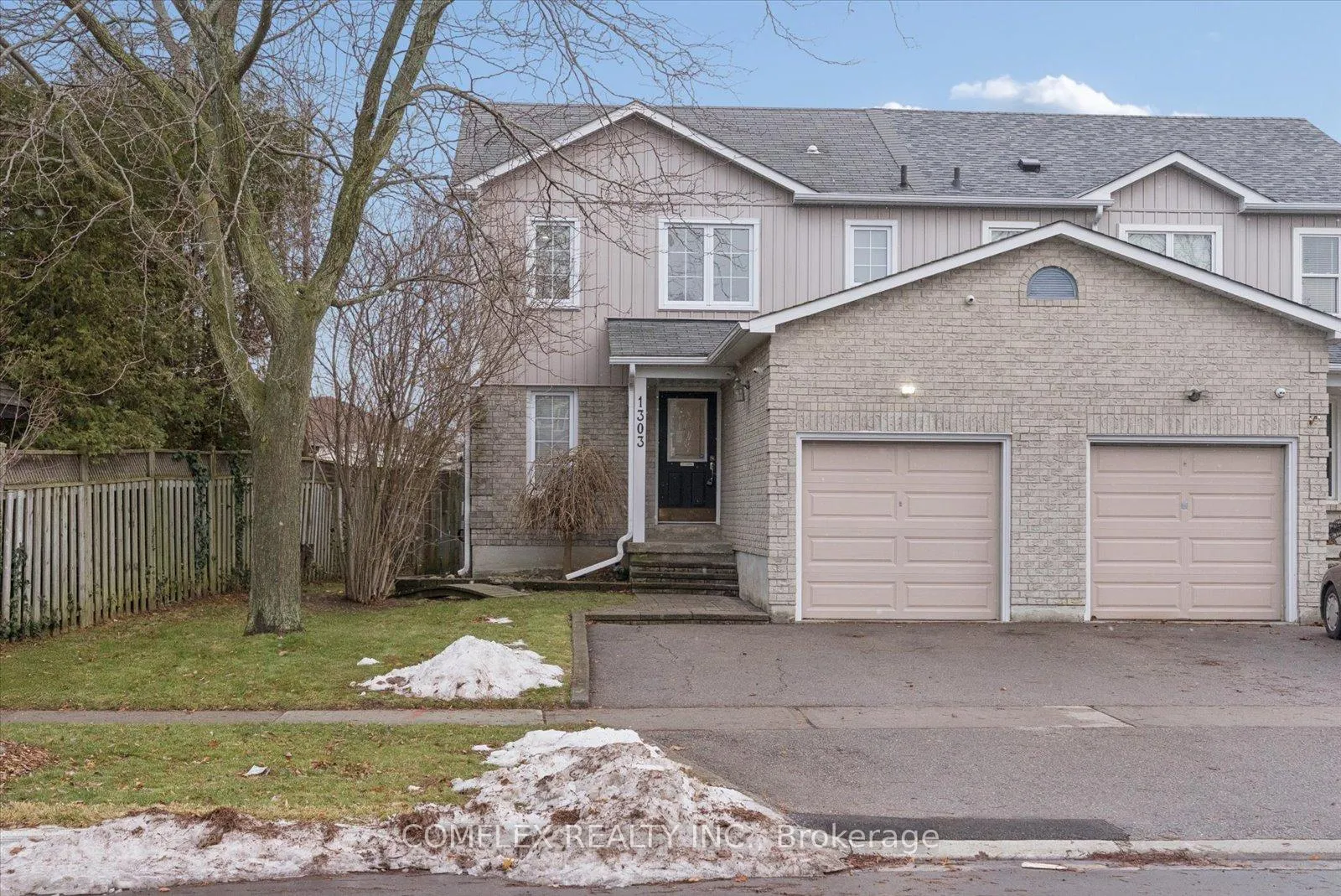 Photo 1 of 1303 Charter Crescent, Oshawa, Lakeview — HOMEH