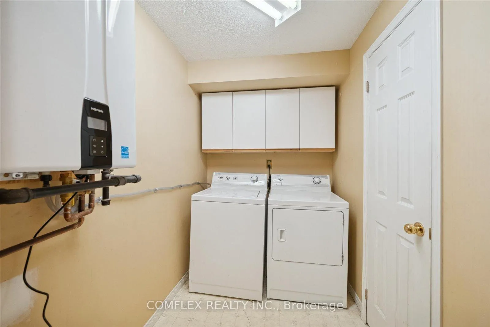Photo 36 of 1303 Charter Crescent, Oshawa, Lakeview — HOMEH