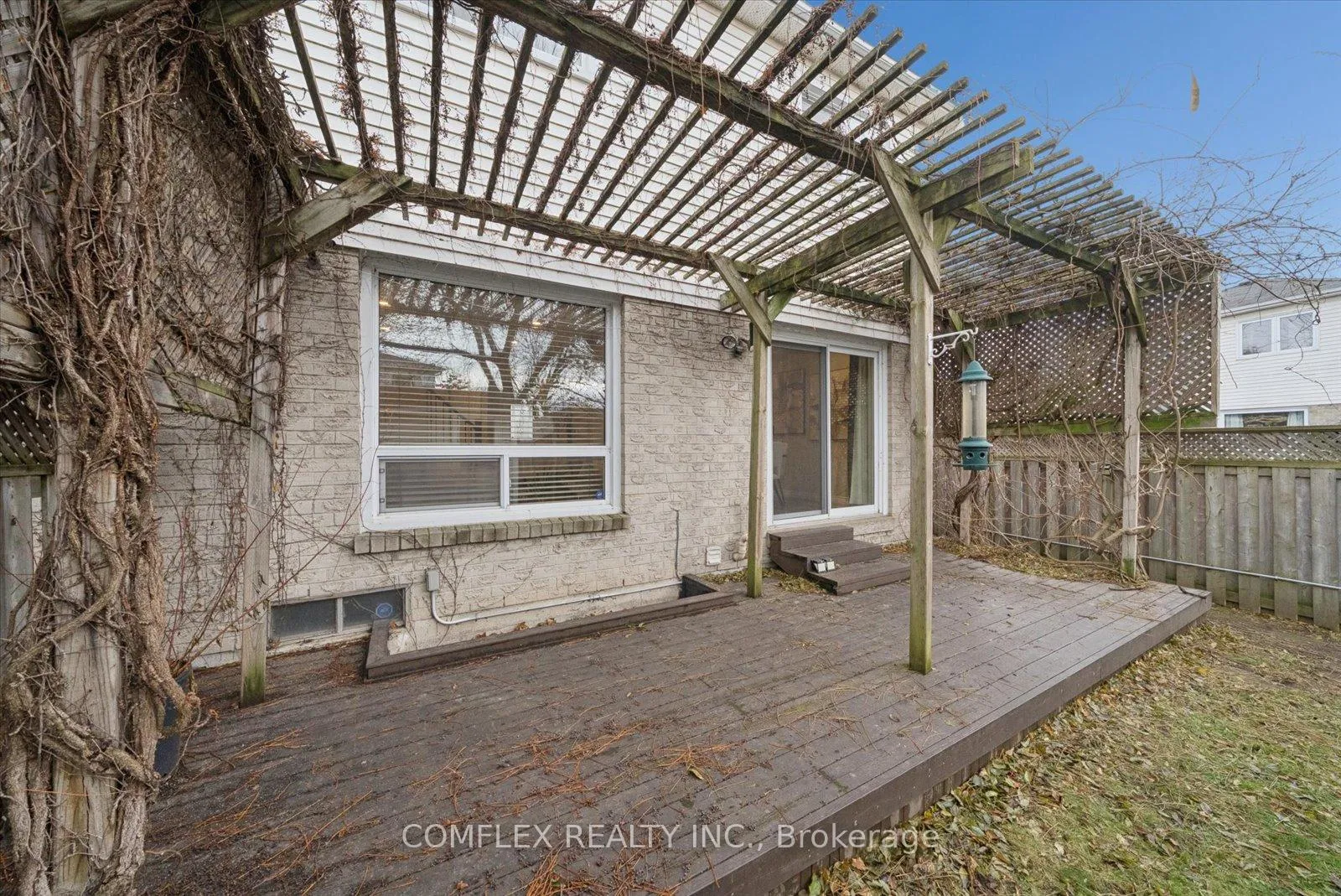 Photo 40 of 1303 Charter Crescent, Oshawa, Lakeview — HOMEH