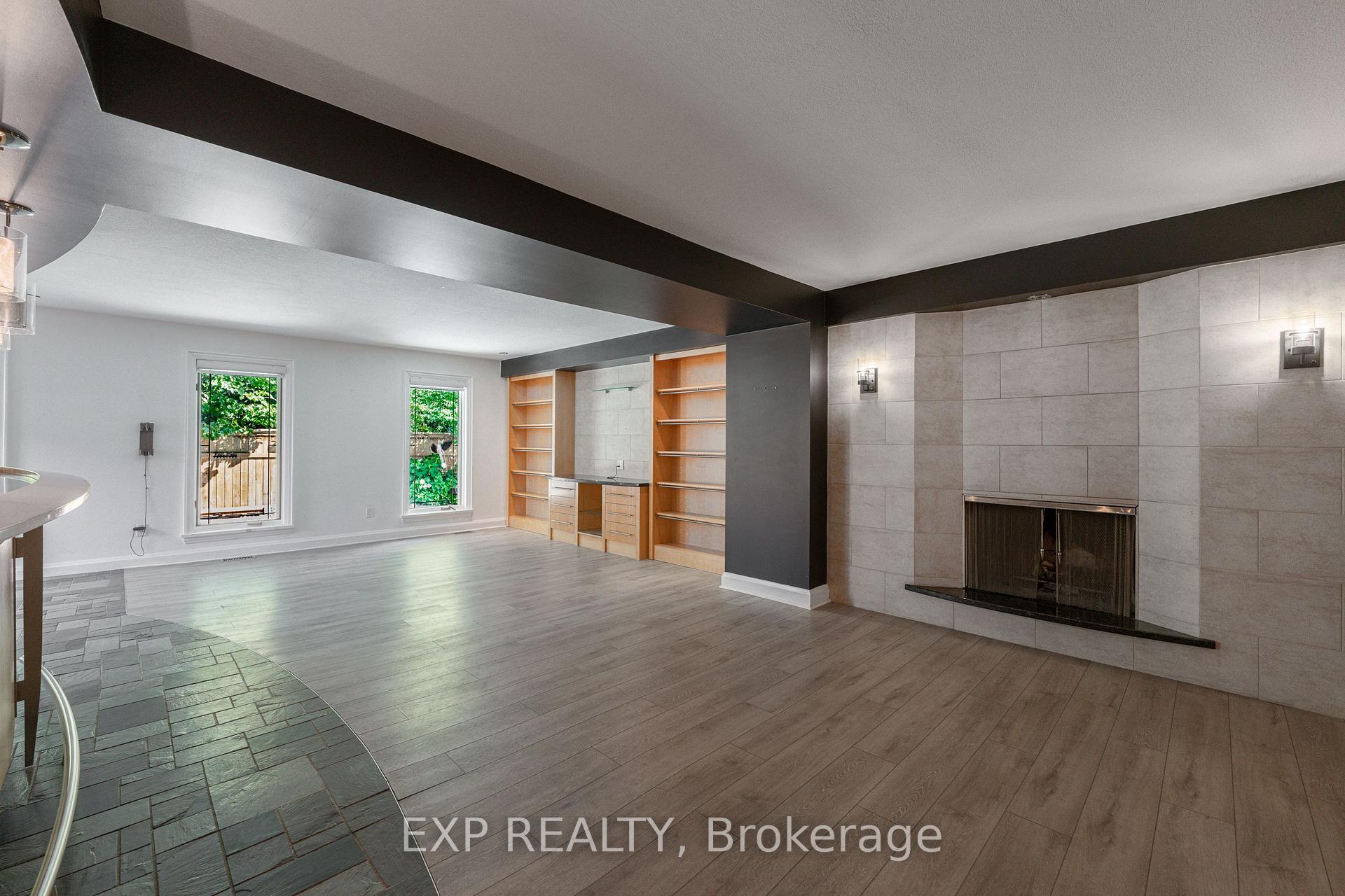 Photo 12 of 6559 Jupiter Boulevard, Niagara Falls, Stamford — HOMEH