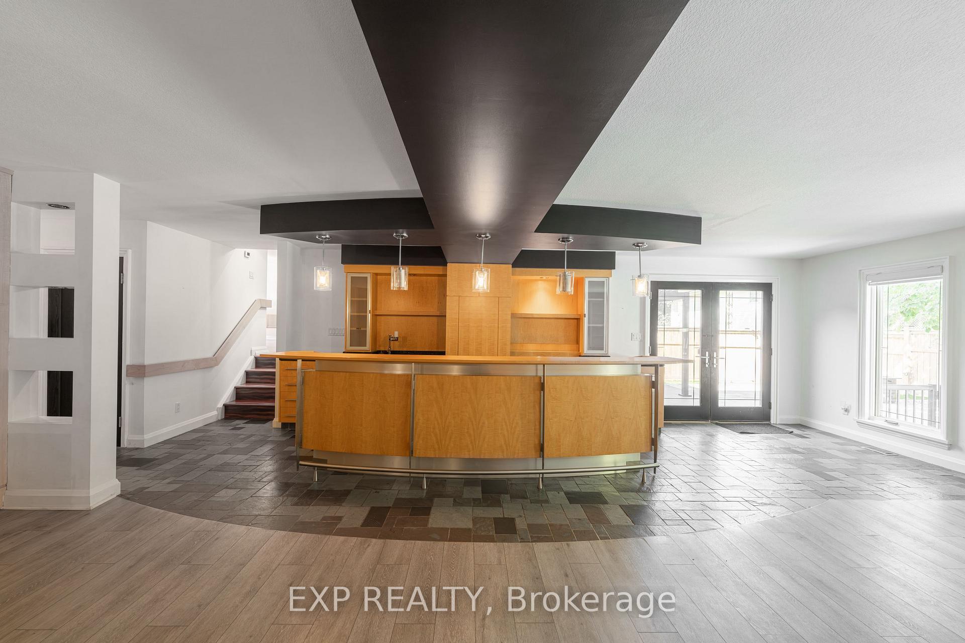Photo 17 of 6559 Jupiter Boulevard, Niagara Falls, Stamford — HOMEH