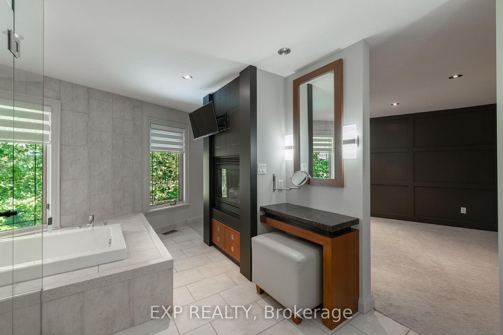 Photo 30 of 6559 Jupiter Boulevard, Niagara Falls, Stamford — HOMEH