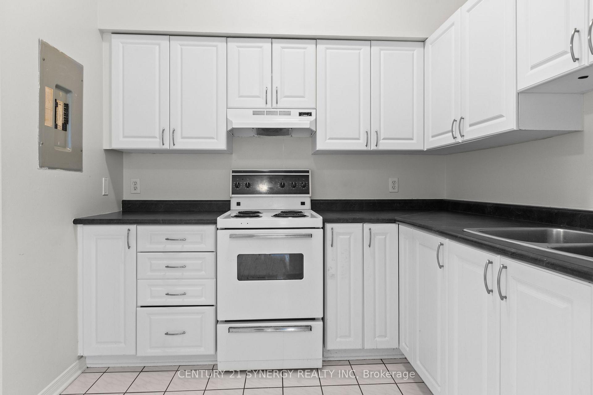 Photo 15 of Unit 6, 450 Maclaren Street, Ottawa, Ottawa Centre — HOMEH