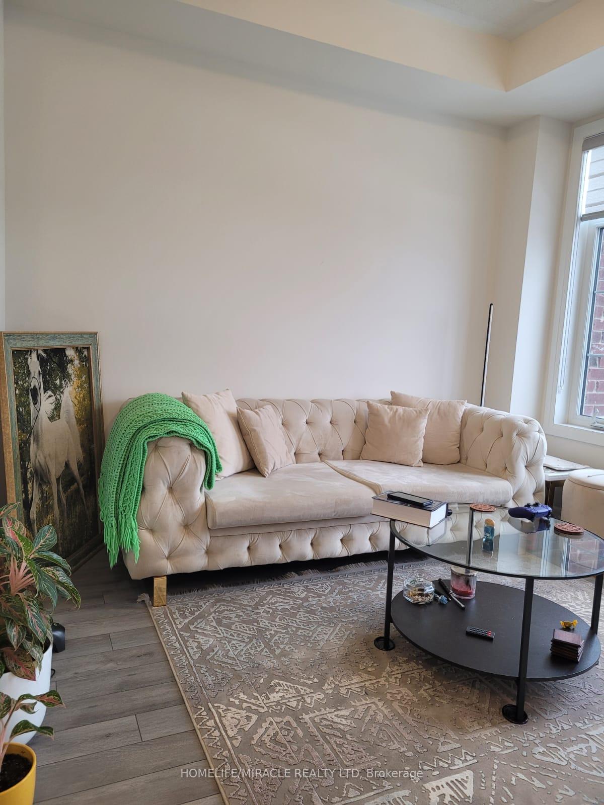Photo 6 of 29 Carneros Way, Markham, Cedar Grove — HOMEH