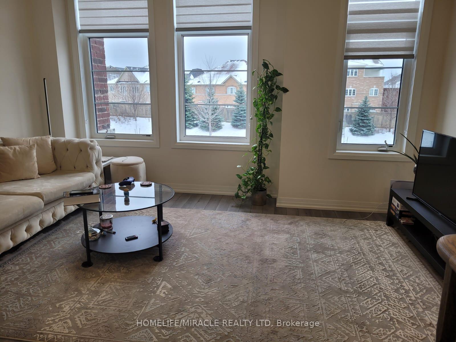 Photo 10 of 29 Carneros Way, Markham, Cedar Grove — HOMEH