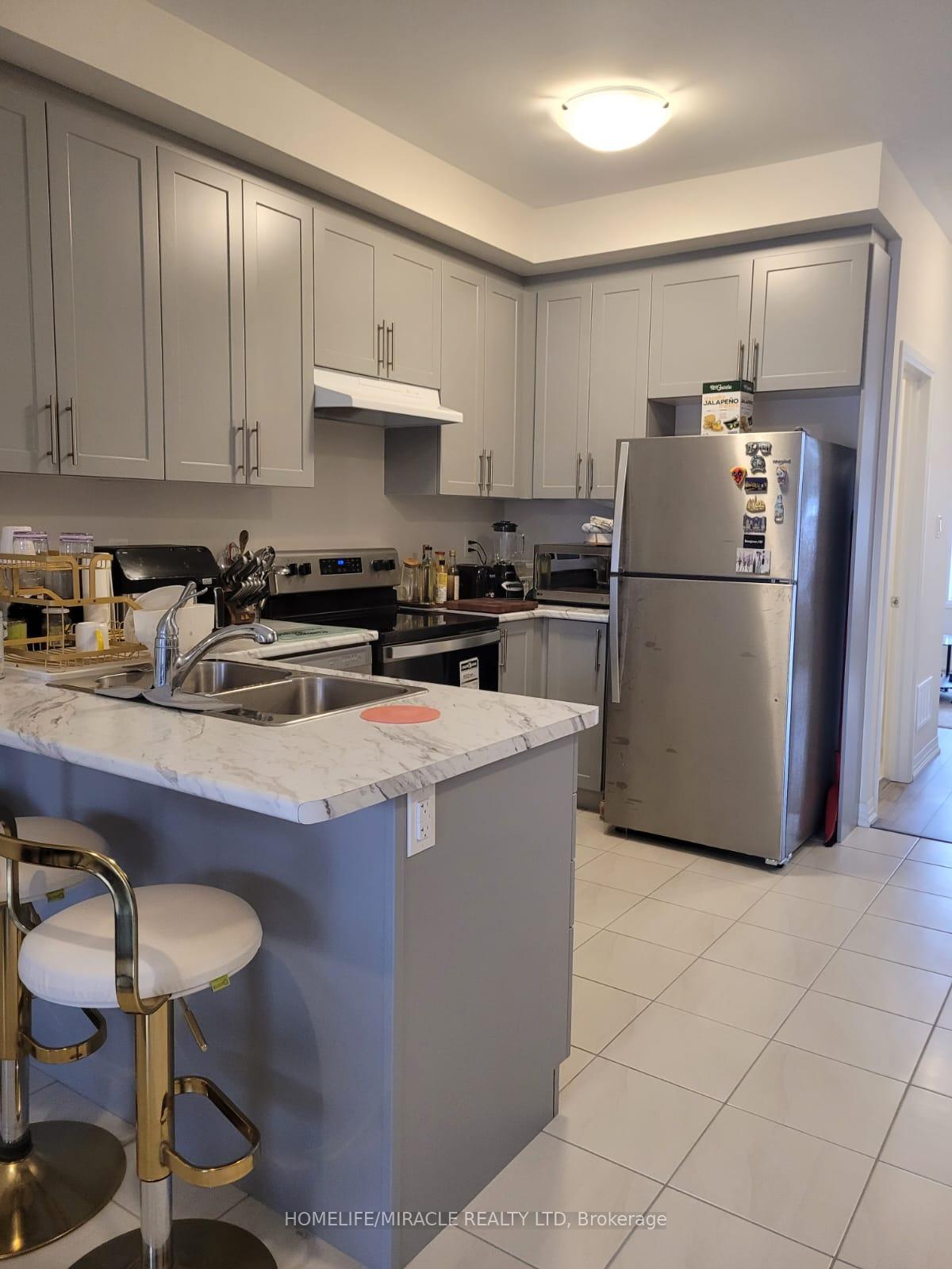 Photo 11 of 29 Carneros Way, Markham, Cedar Grove — HOMEH