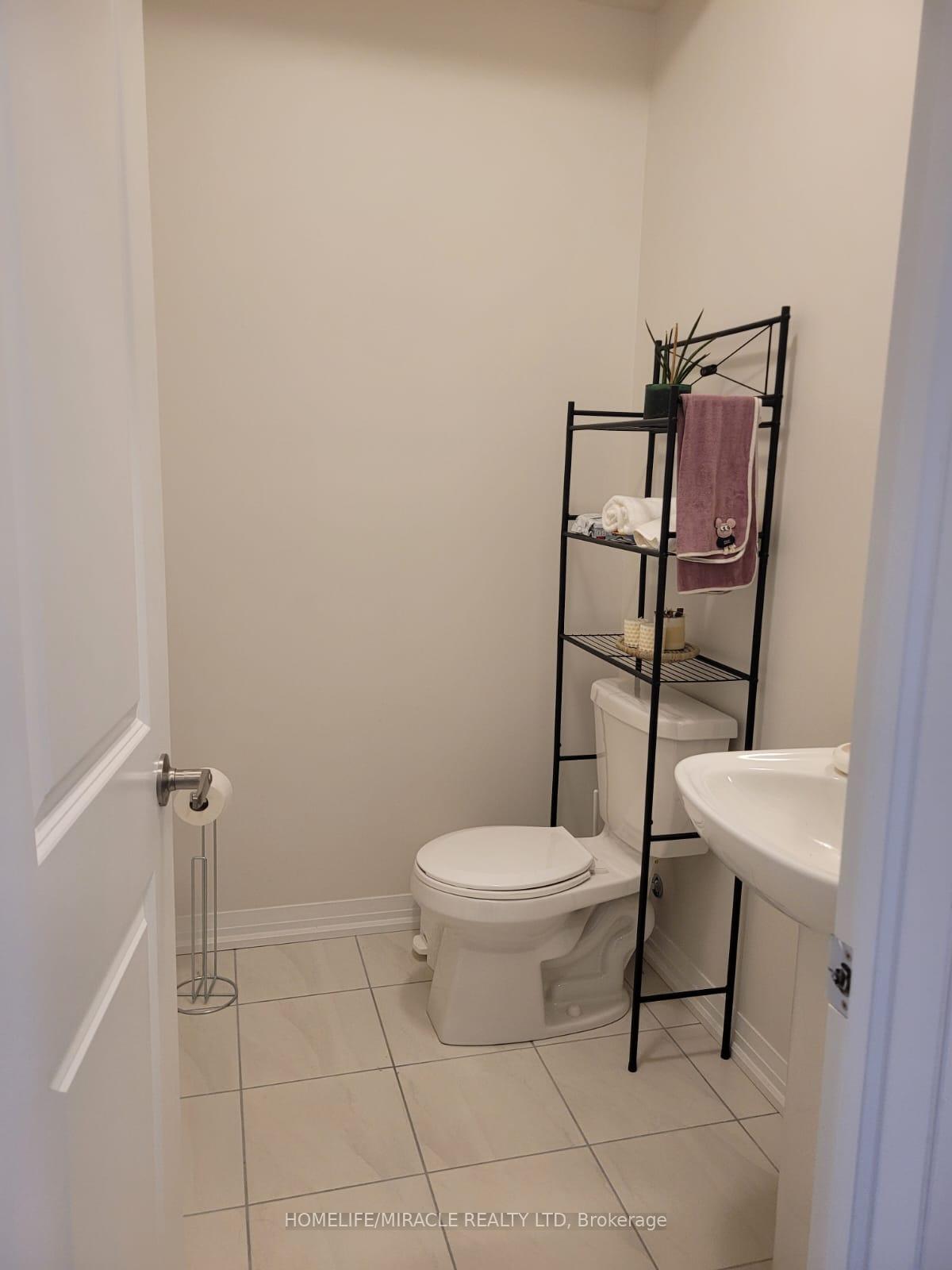 Photo 15 of 29 Carneros Way, Markham, Cedar Grove — HOMEH