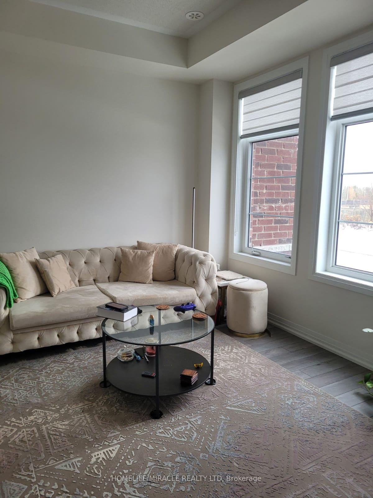 Photo 18 of 29 Carneros Way, Markham, Cedar Grove — HOMEH