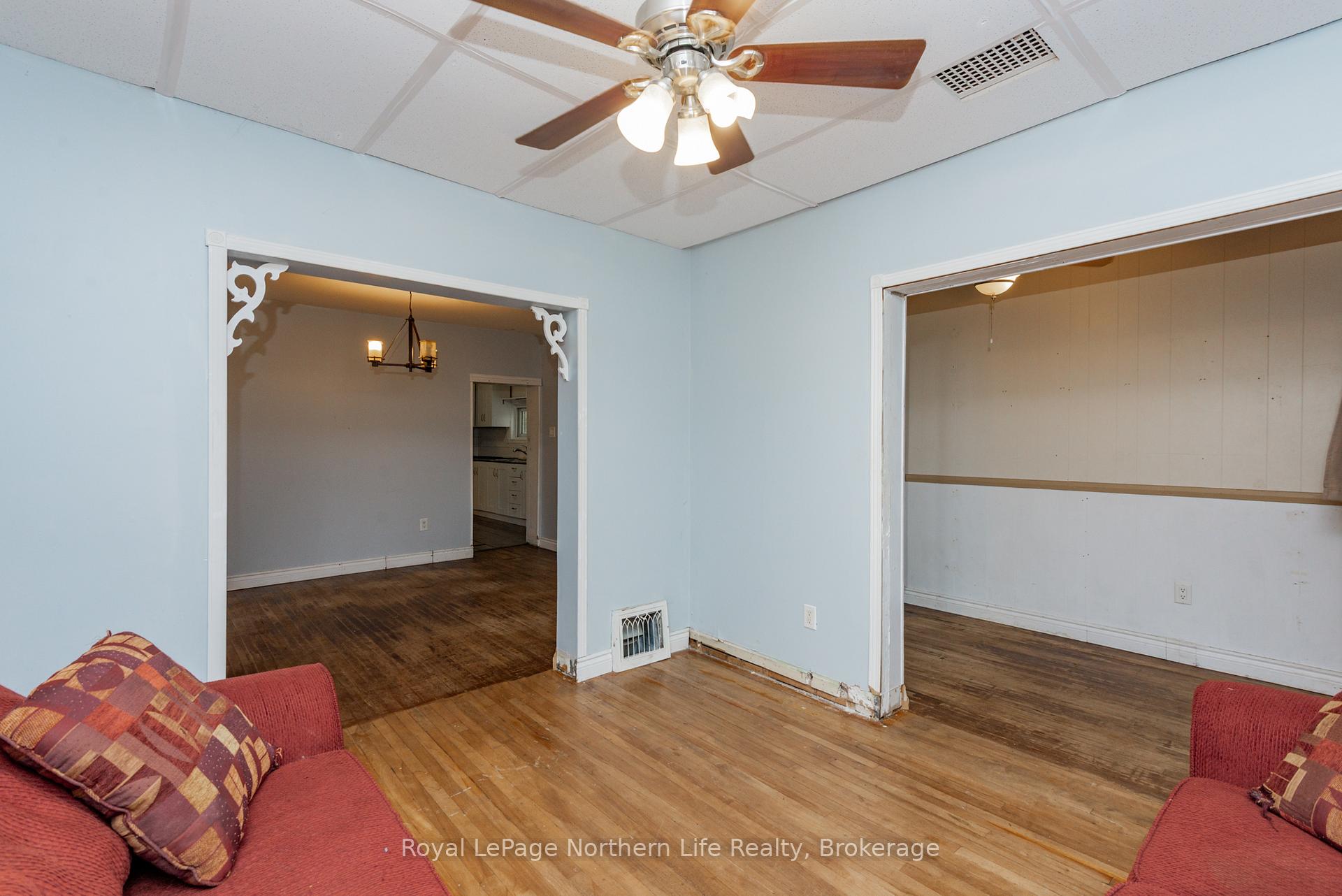 Photo 7 of 346 John Street, North Bay, Central — HOMEH