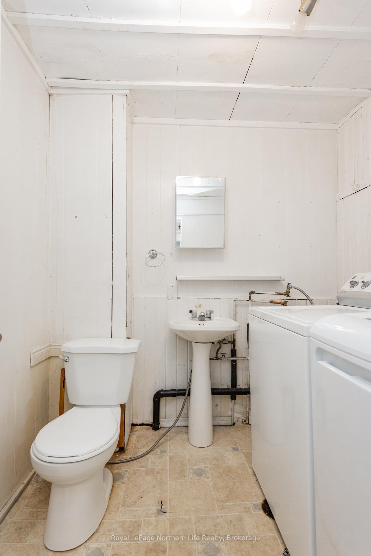 Photo 13 of 346 John Street, North Bay, Central — HOMEH