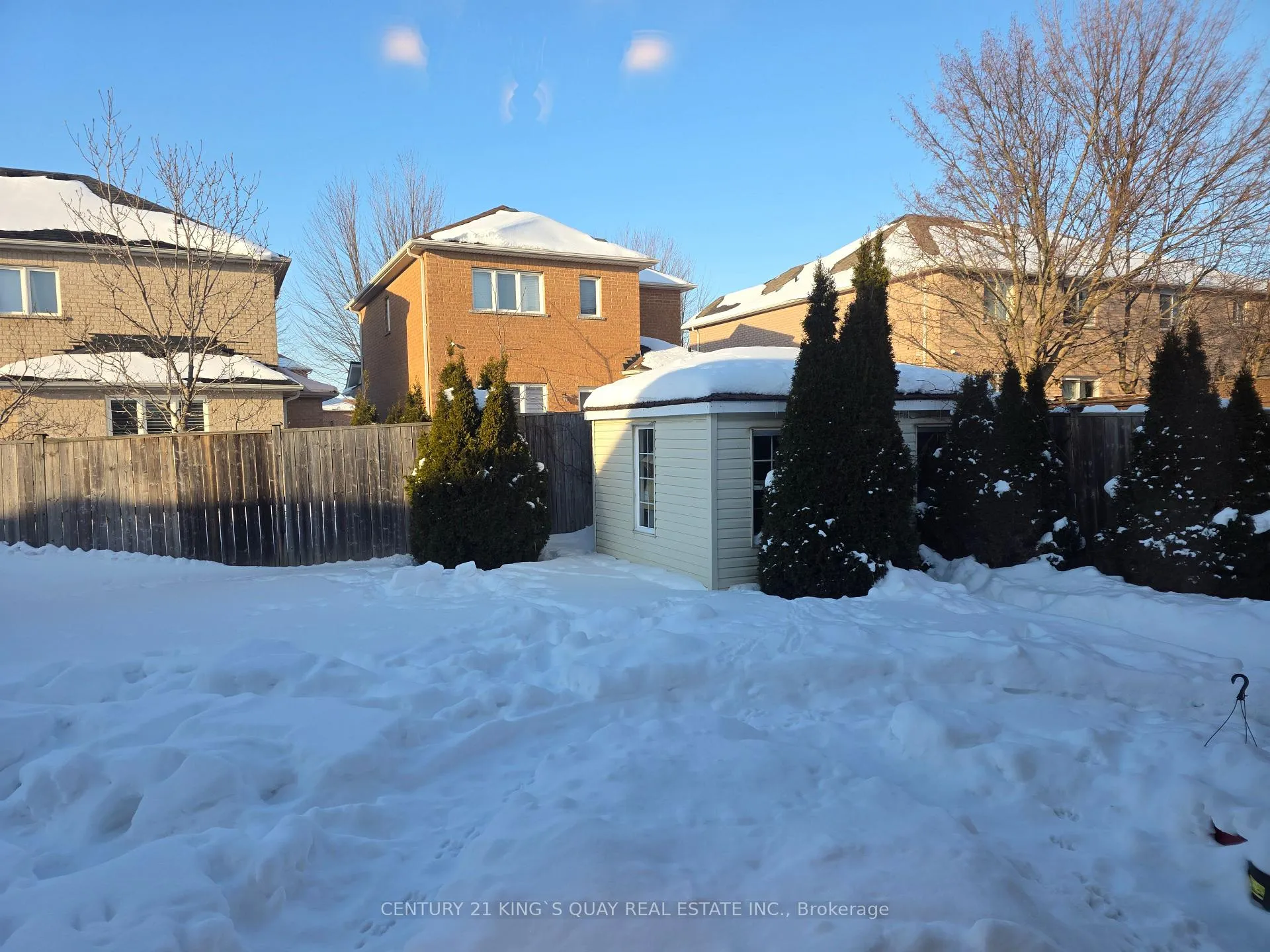 Photo 18 of 120 Flagstone Way, Newmarket, Woodland Hill — HOMEH