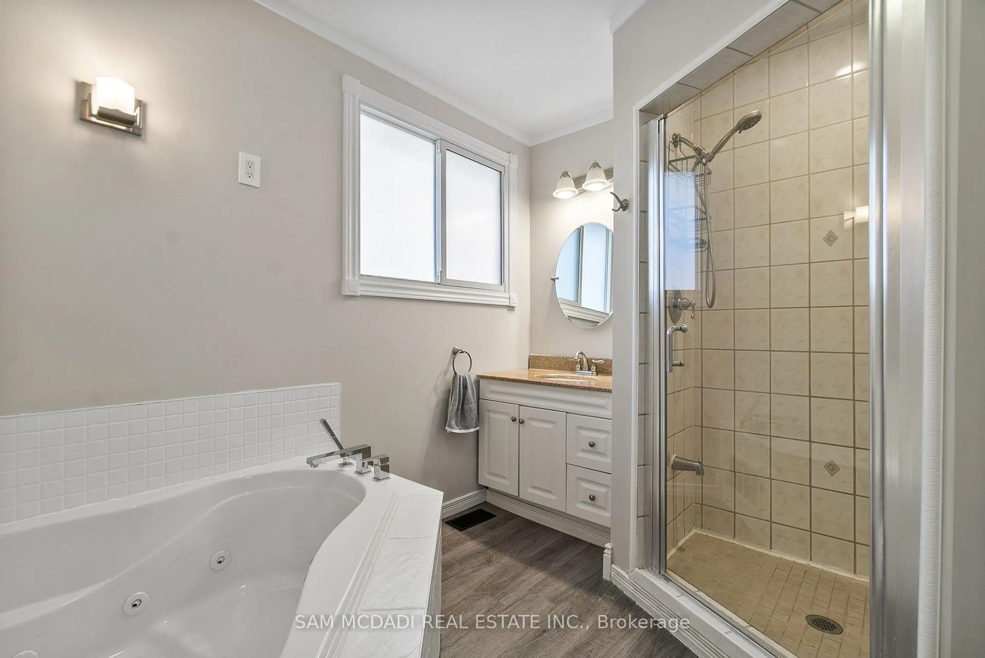 Photo 13 of 1805 River Road W, Wasaga Beach — HOMEH