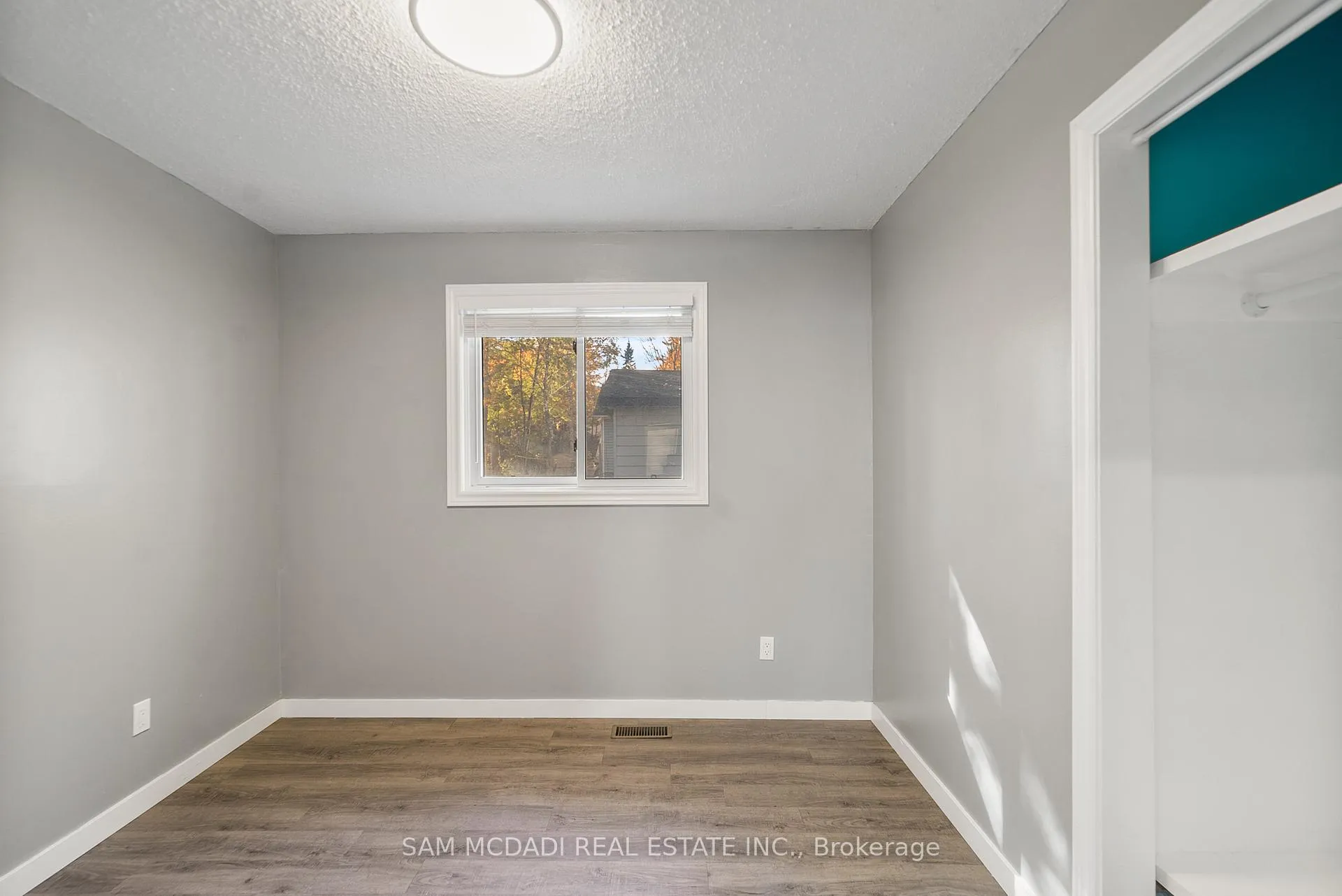 Photo 14 of 1805 River Road W, Wasaga Beach — HOMEH
