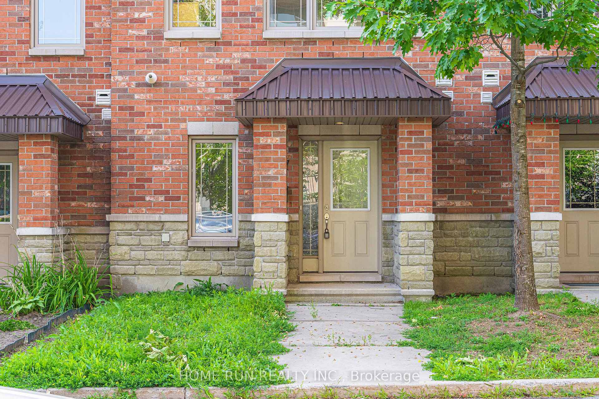 Photo 5 of 347 LeBoutillier Avenue, Ottawa, Carson Meadows — HOMEH