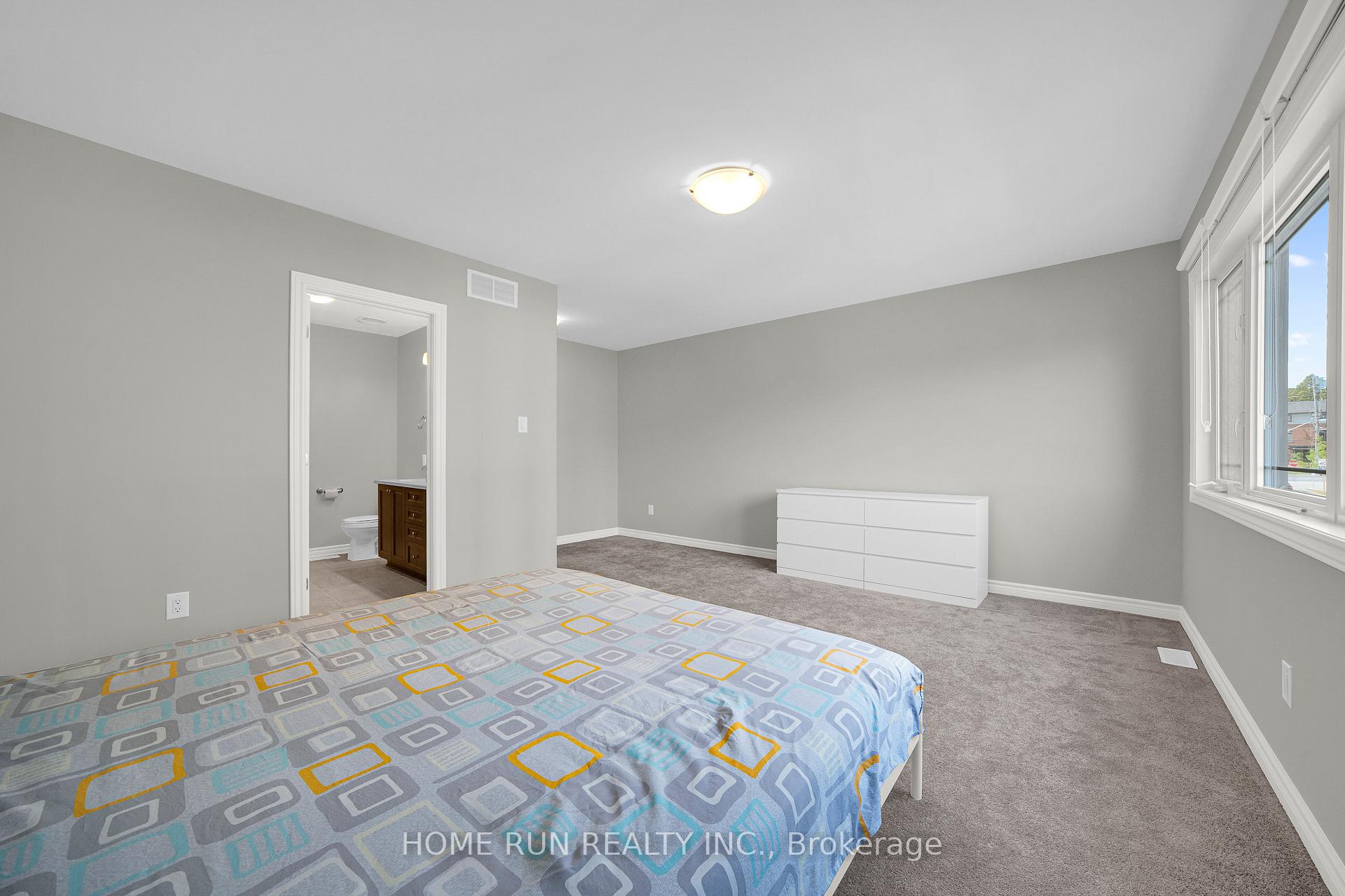 Photo 29 of 347 LeBoutillier Avenue, Ottawa, Carson Meadows — HOMEH