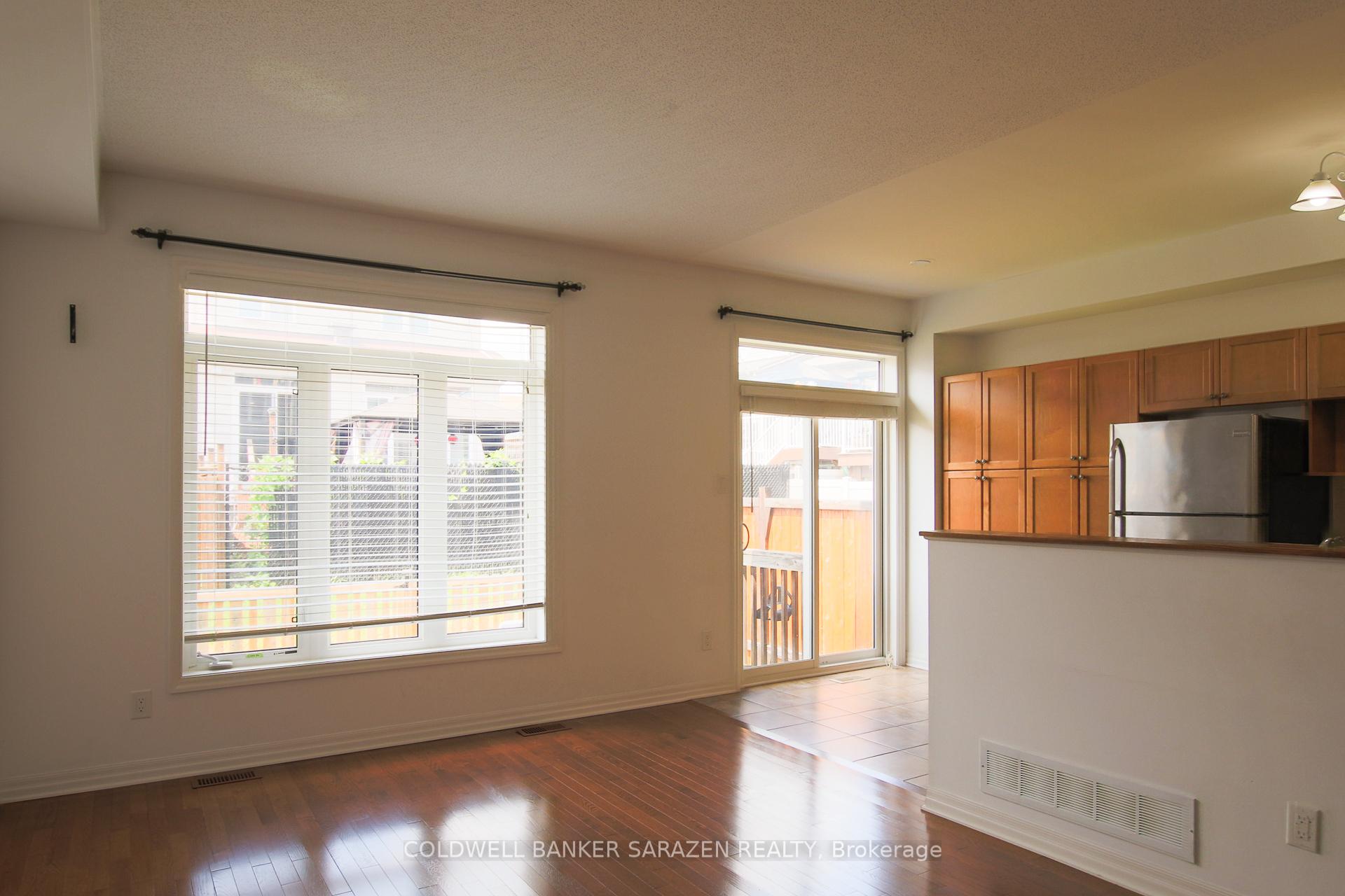 Photo 12 of 667 Spring Valley Drive, Ottawa, Mer Bleue/Bradley Estates/Anderson Park — HOMEH