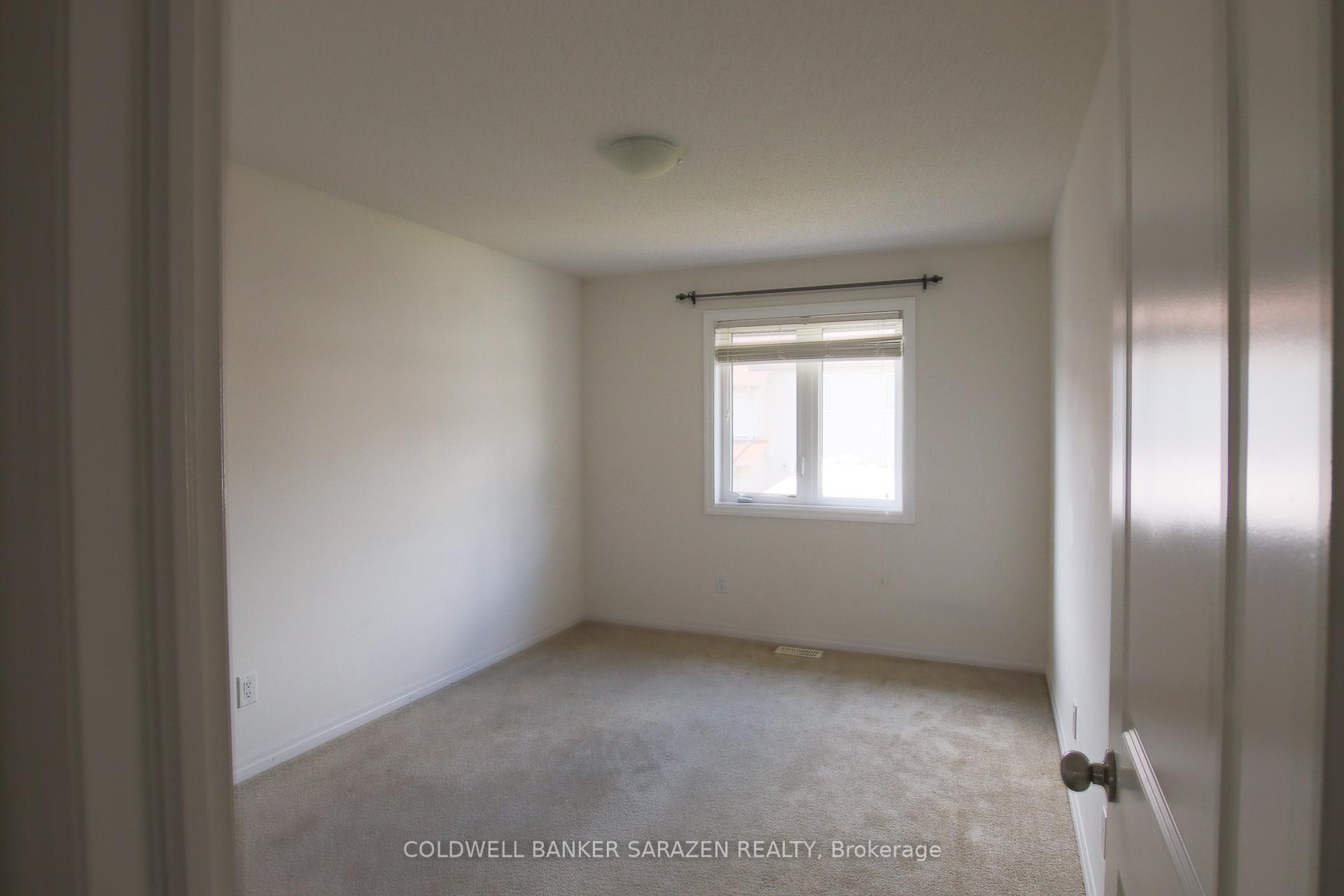 Photo 15 of 667 Spring Valley Drive, Ottawa, Mer Bleue/Bradley Estates/Anderson Park — HOMEH